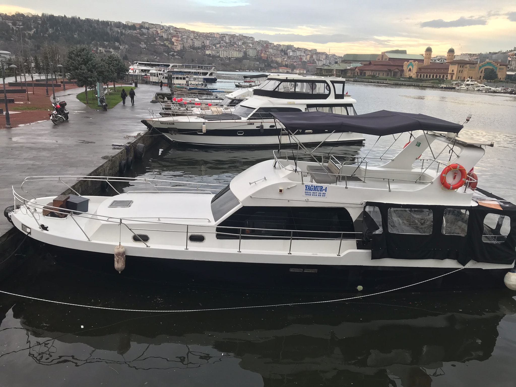 Yacht Gallery
