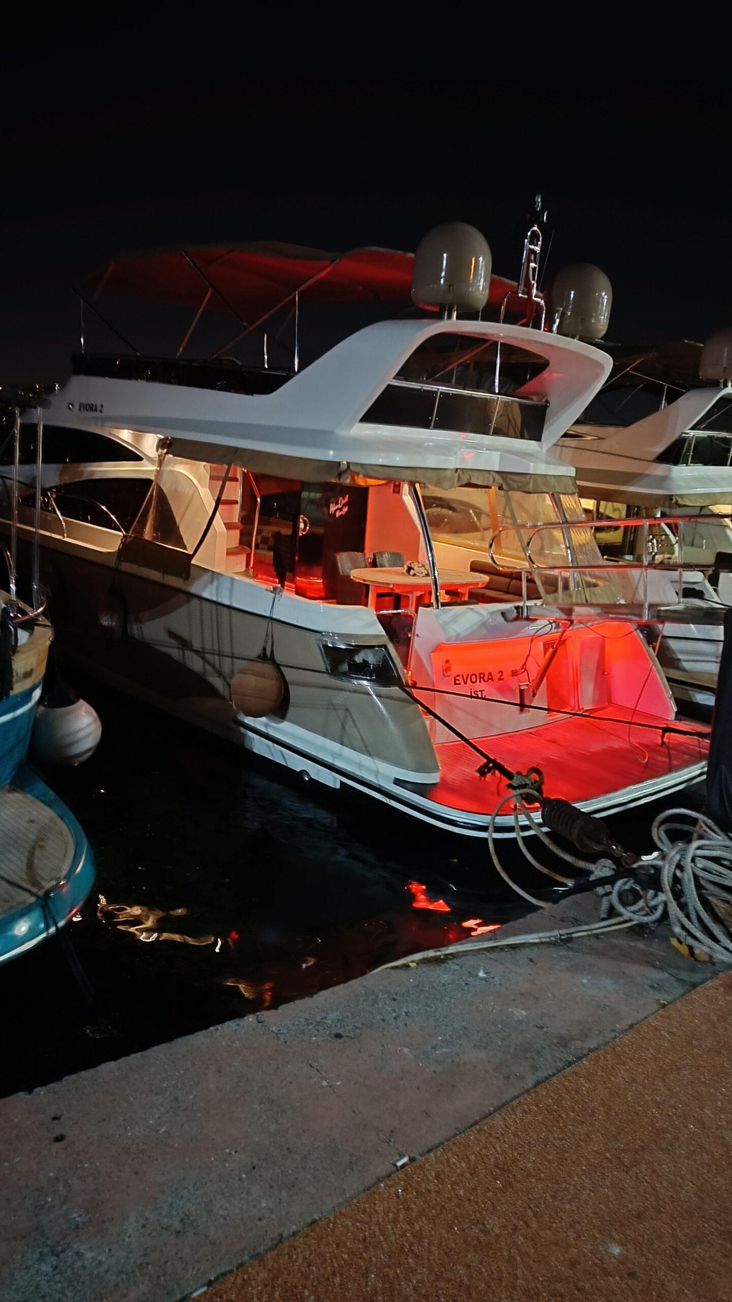 Yacht Gallery