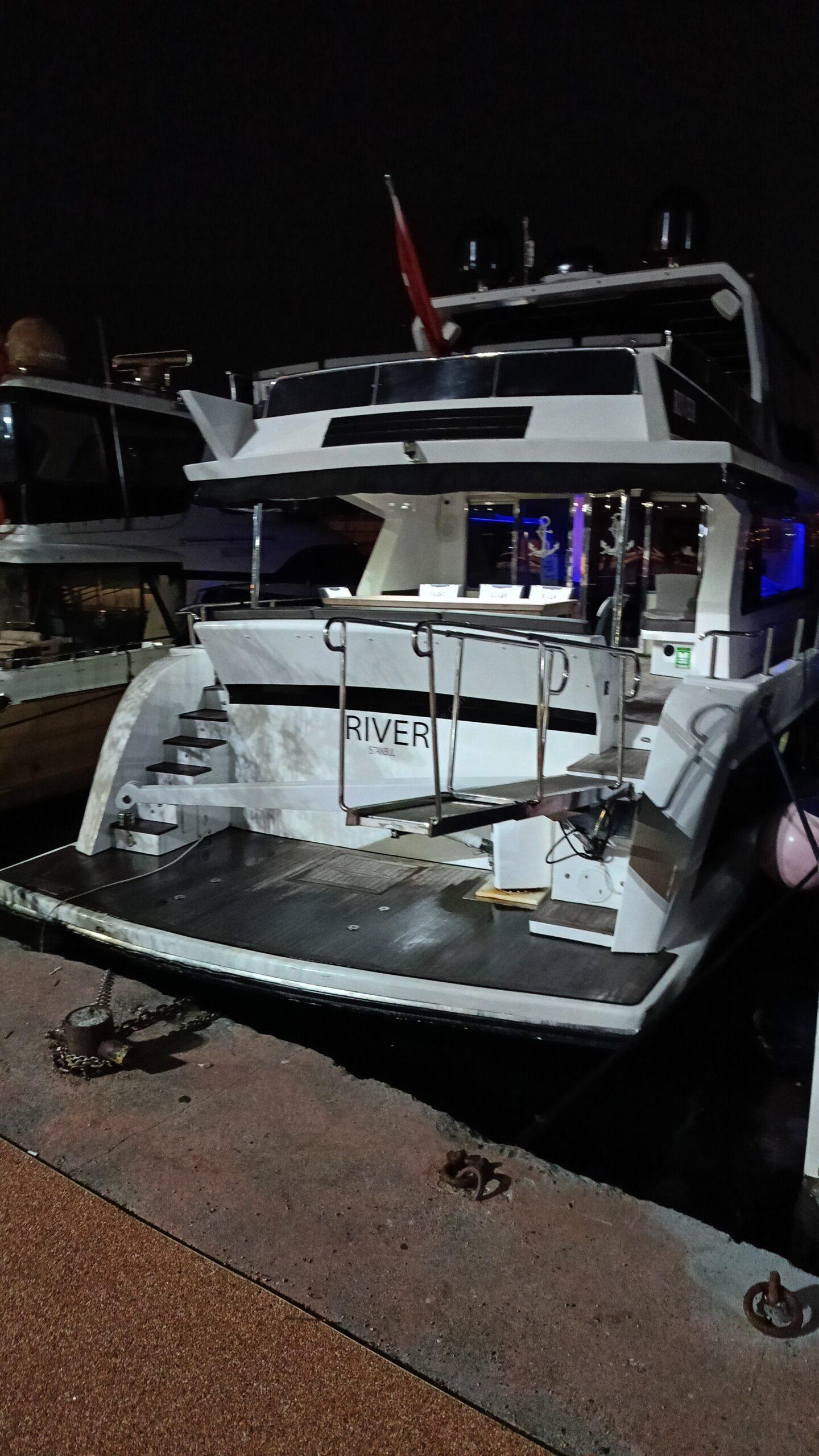 Yacht Gallery