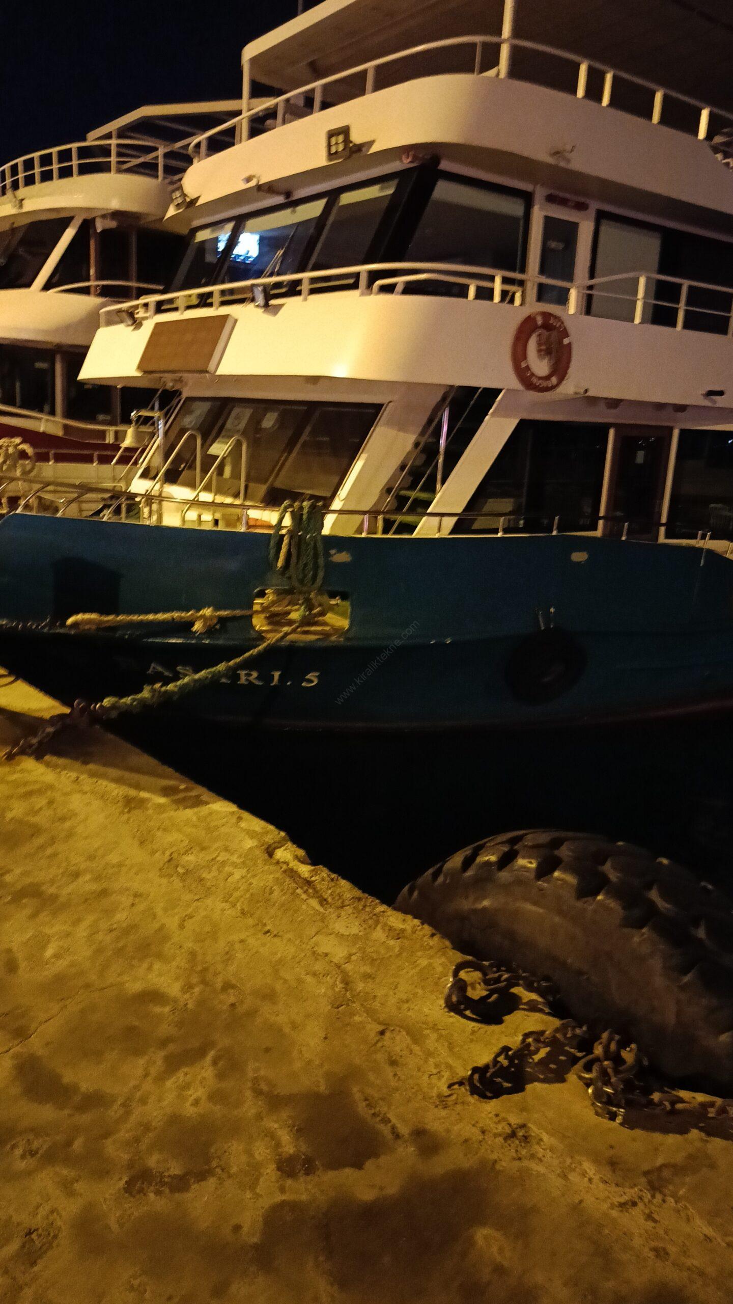 Yacht Gallery