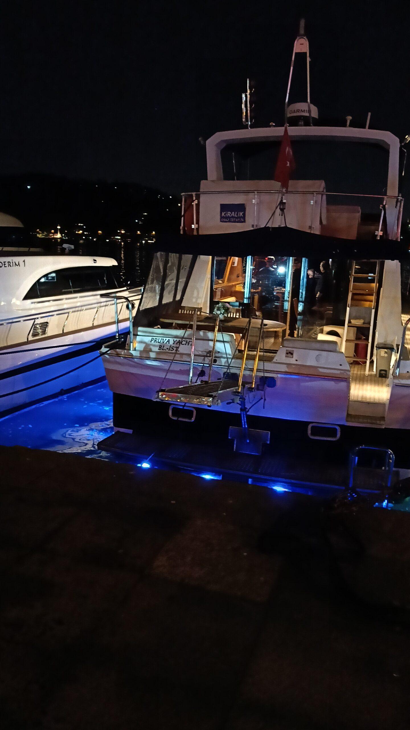Yacht Gallery