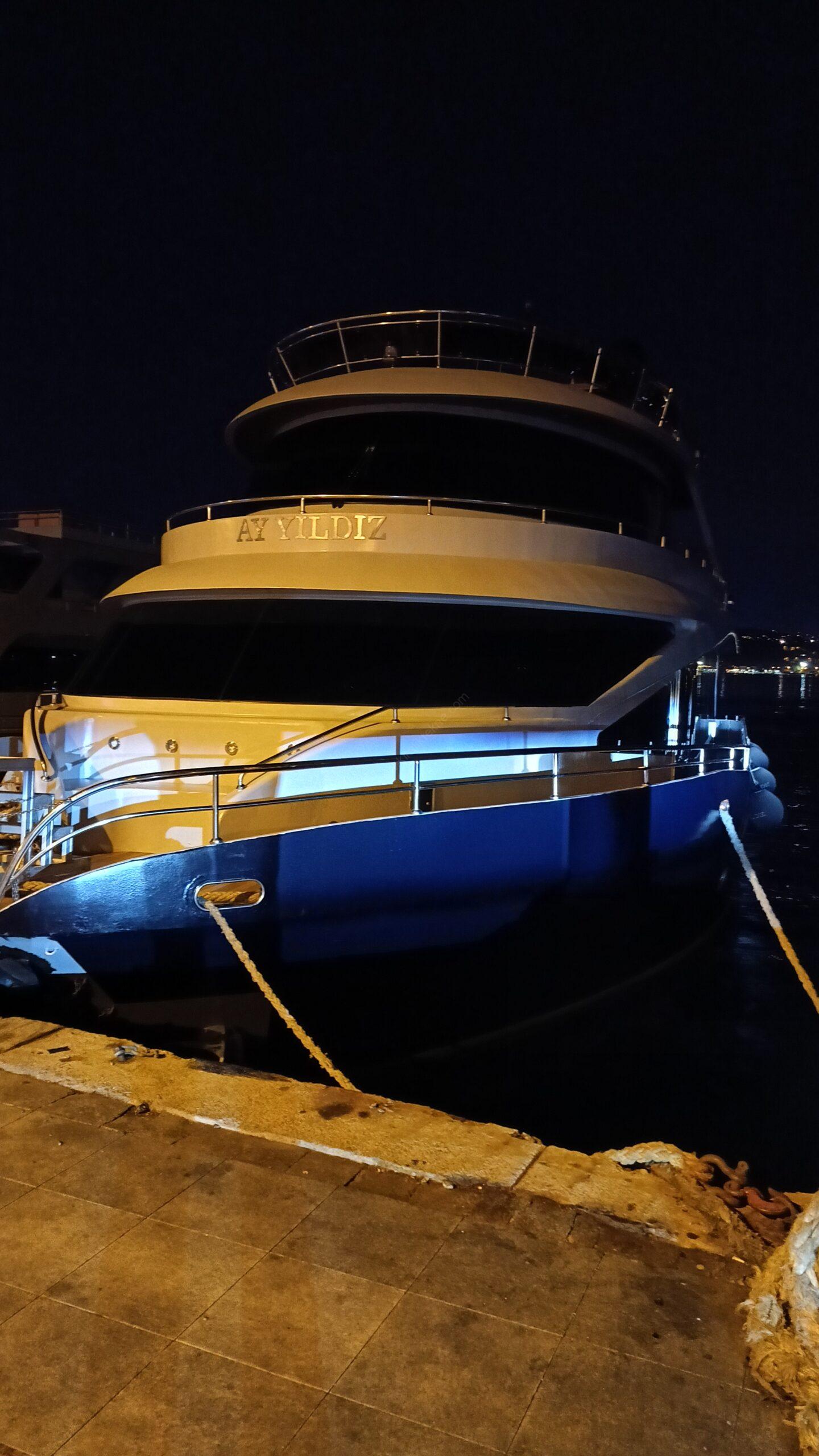 Yacht Gallery