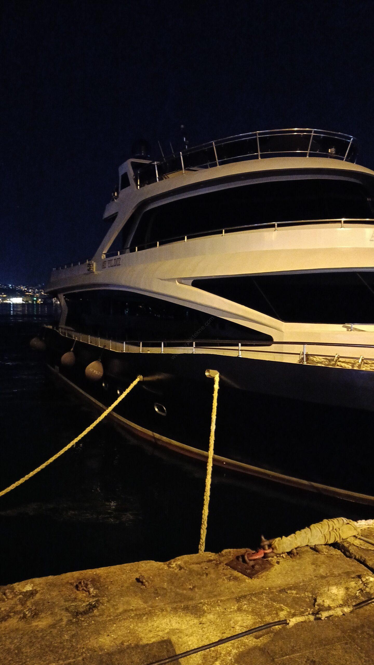 Yacht Gallery