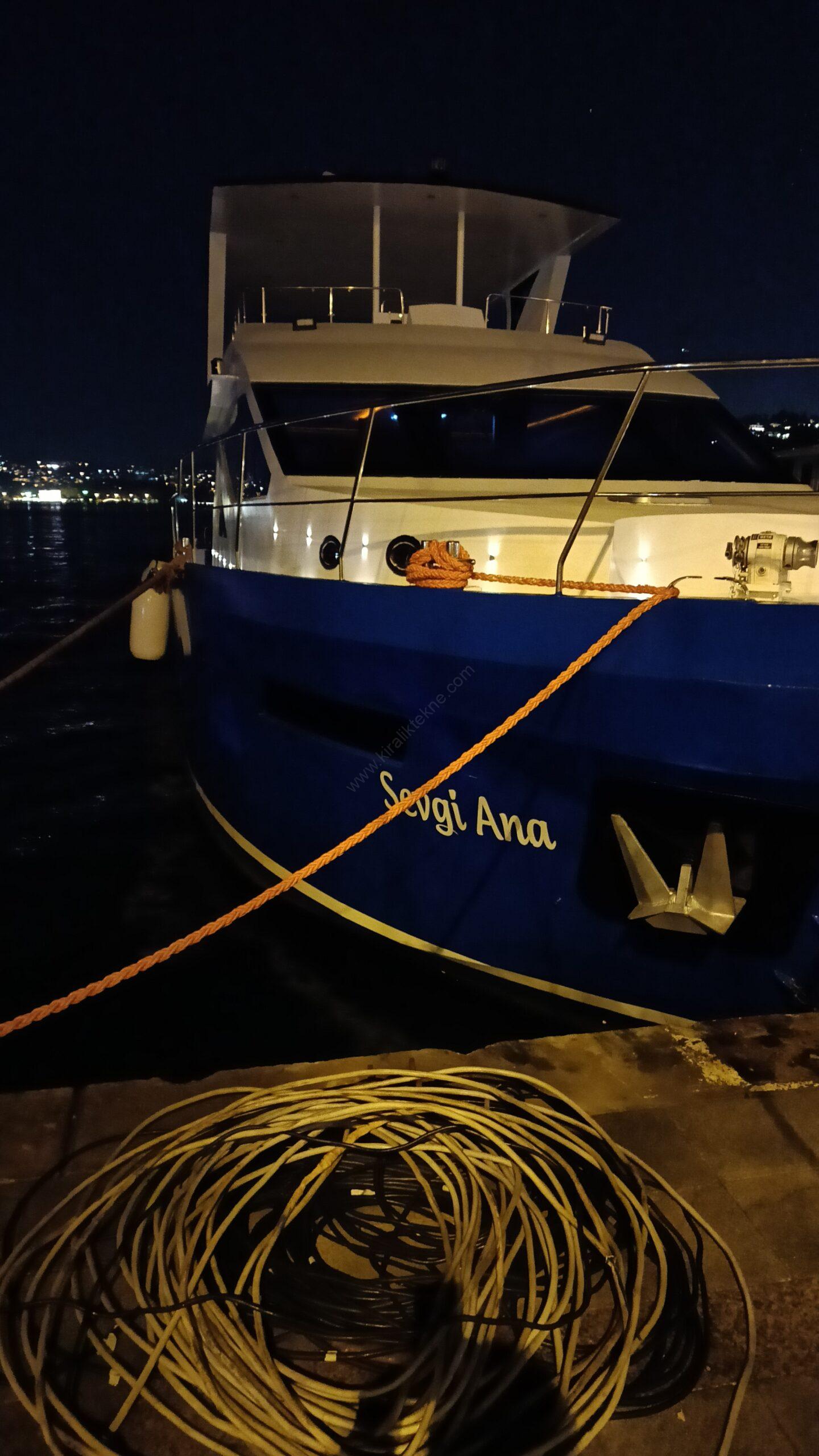 Yacht Gallery