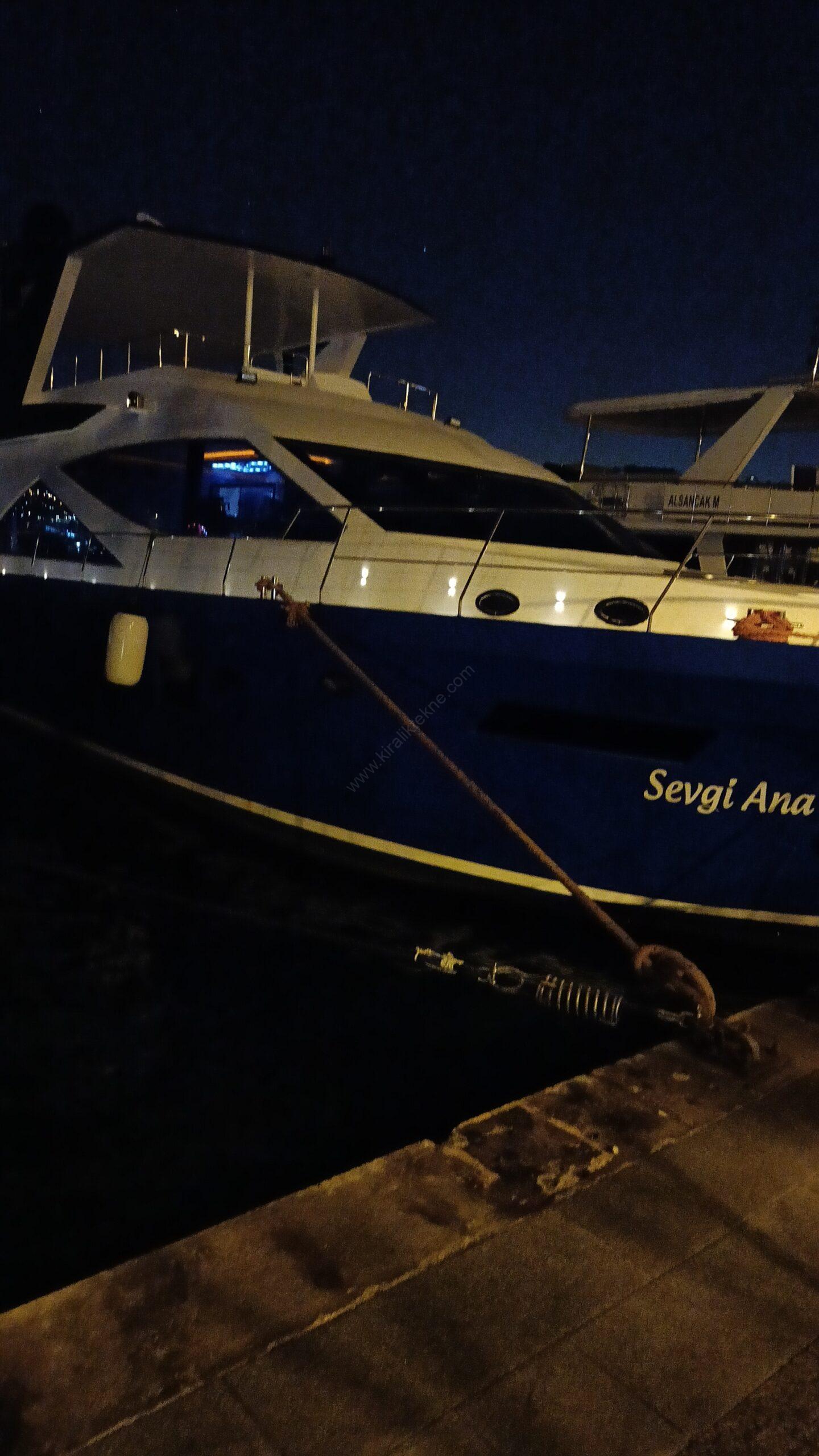 Yacht Gallery