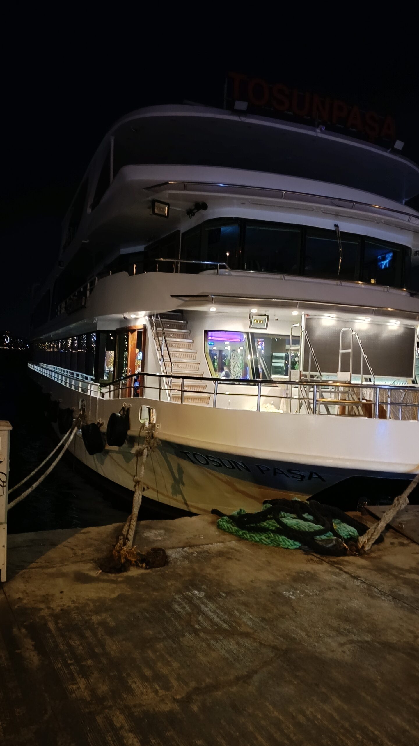 Yacht Gallery