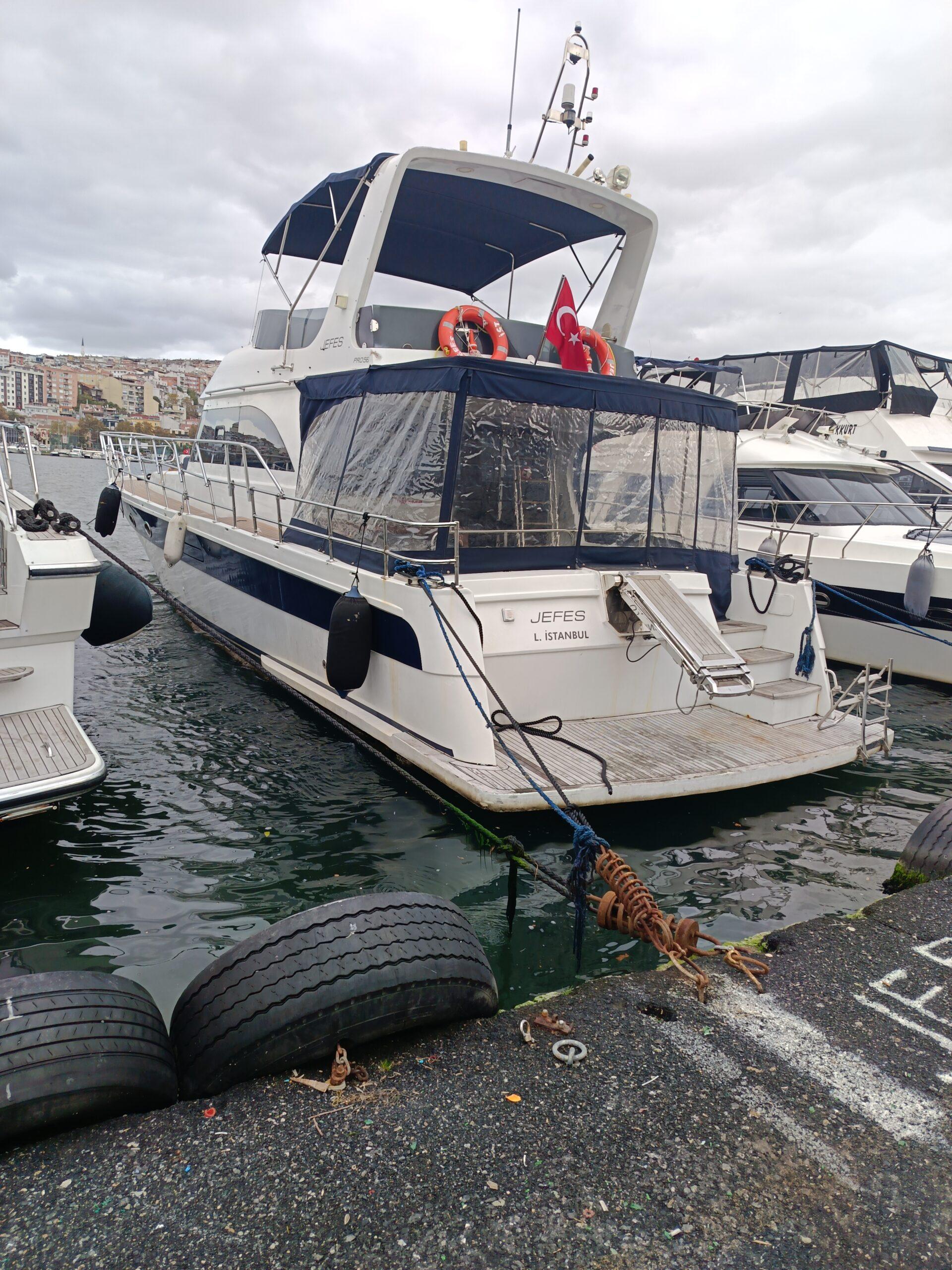 Yacht Gallery