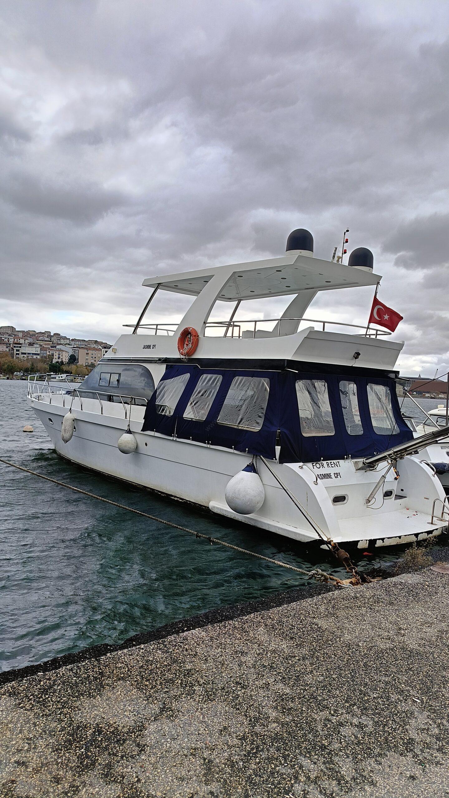 Yacht Gallery