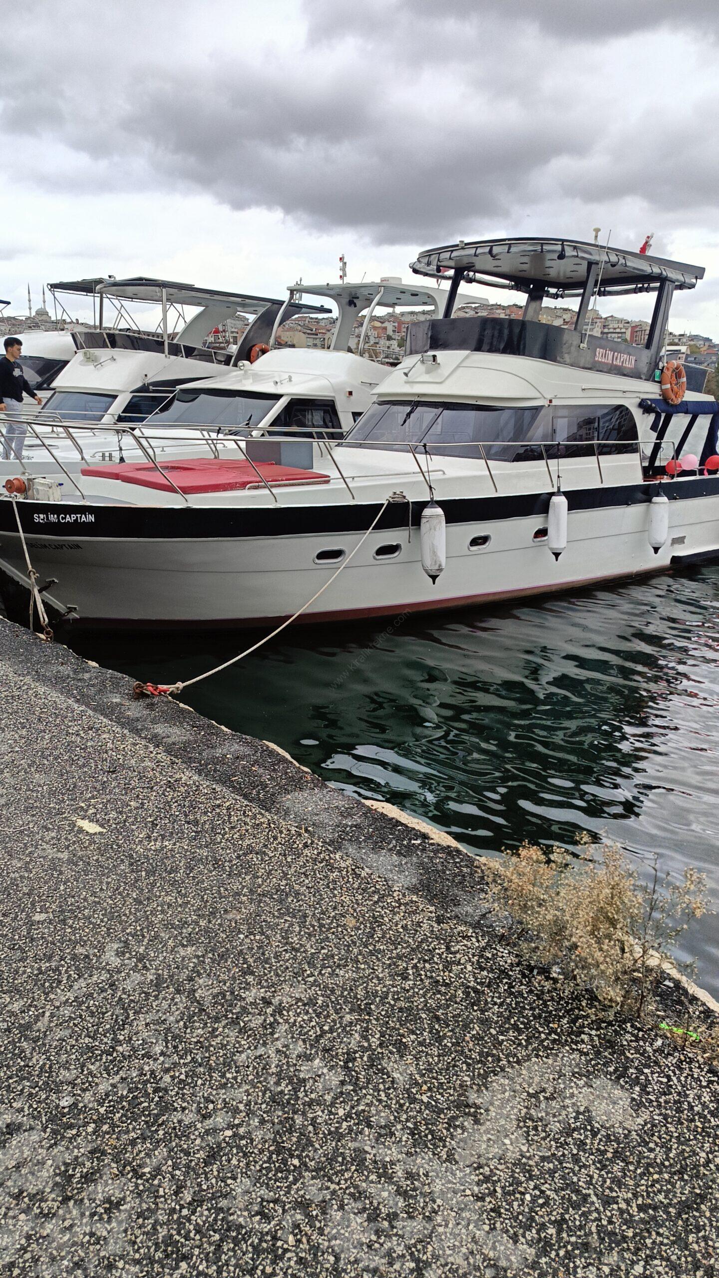 Yacht Gallery