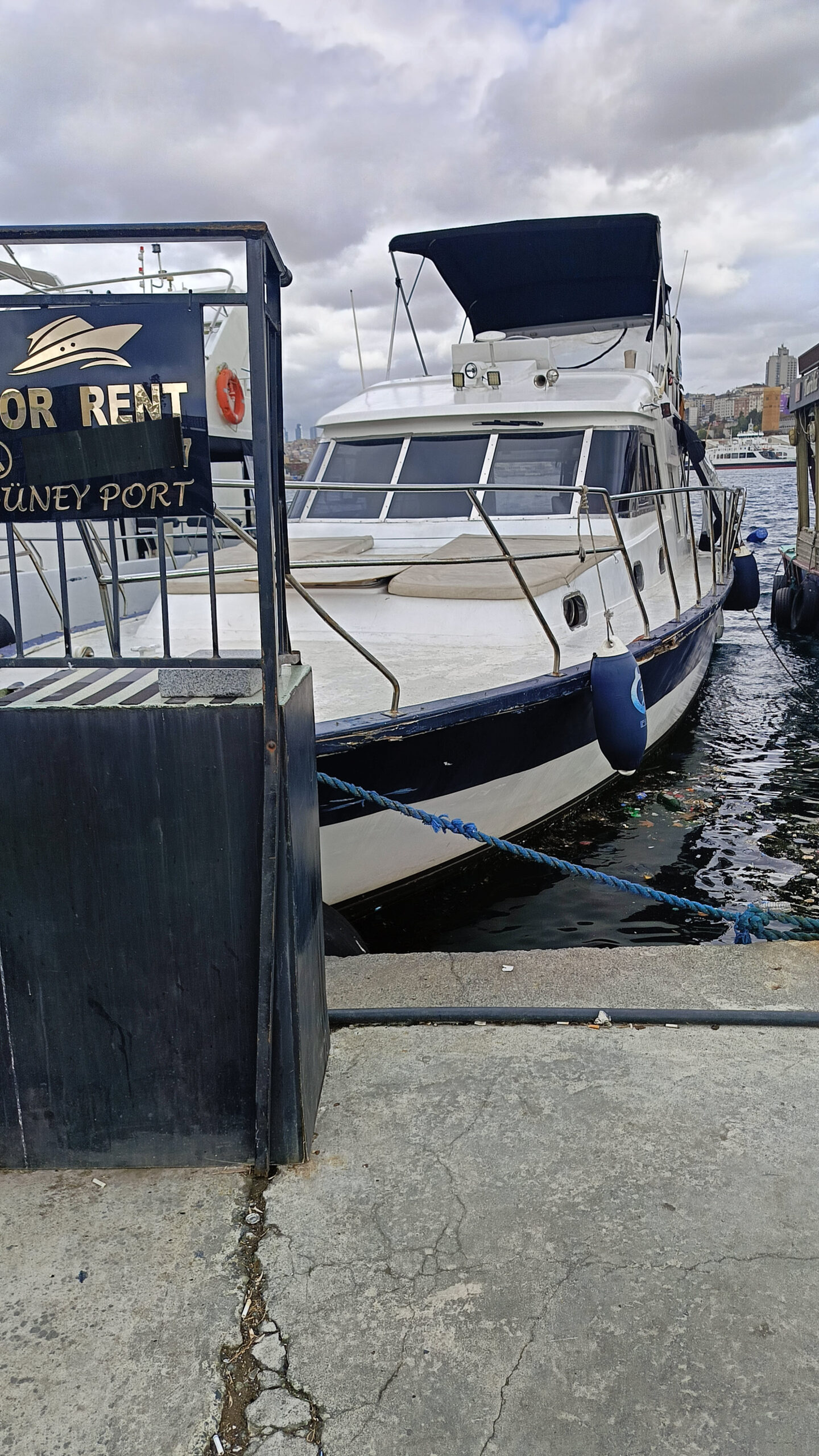 Yacht Gallery