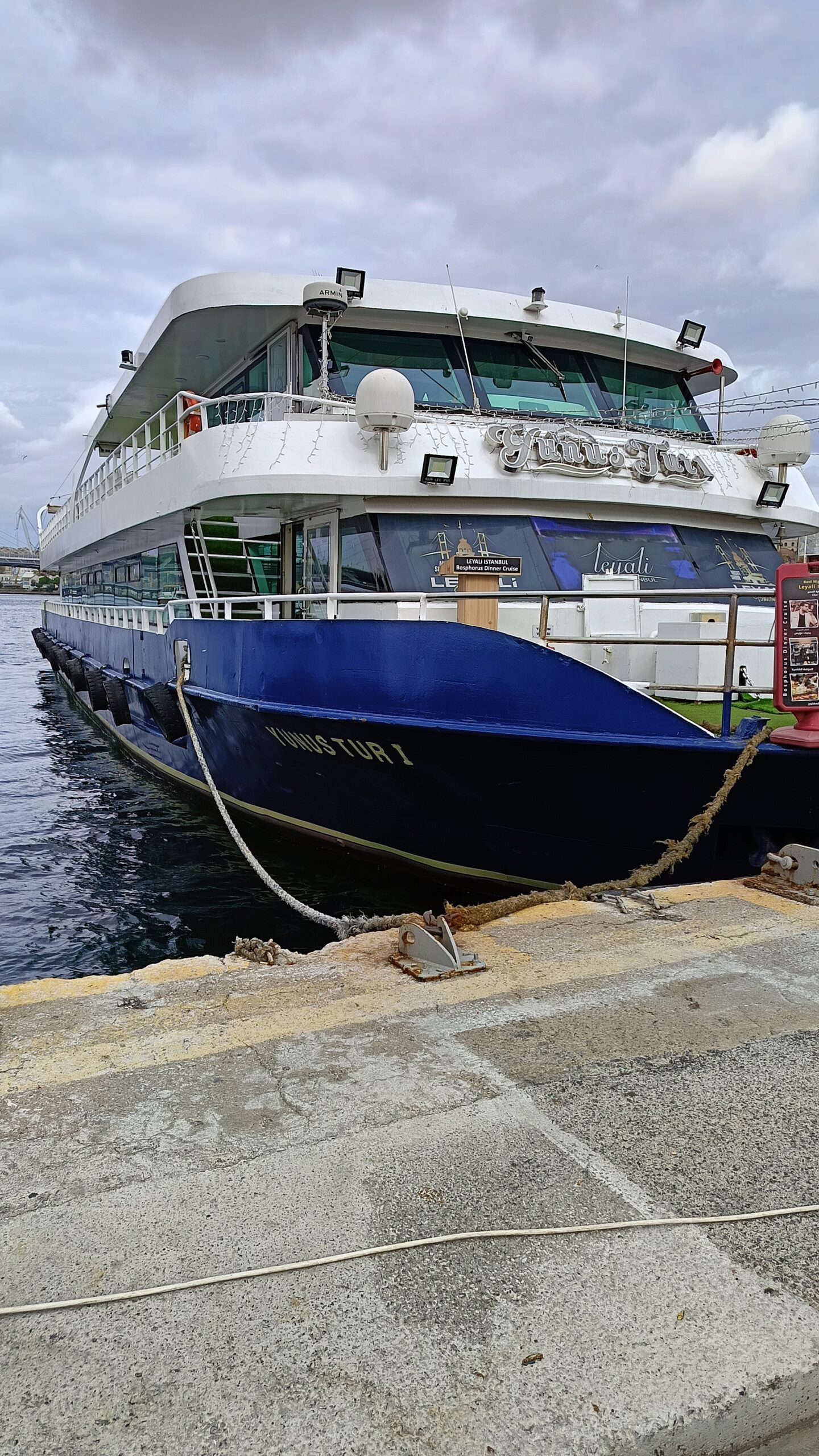 Yacht Gallery