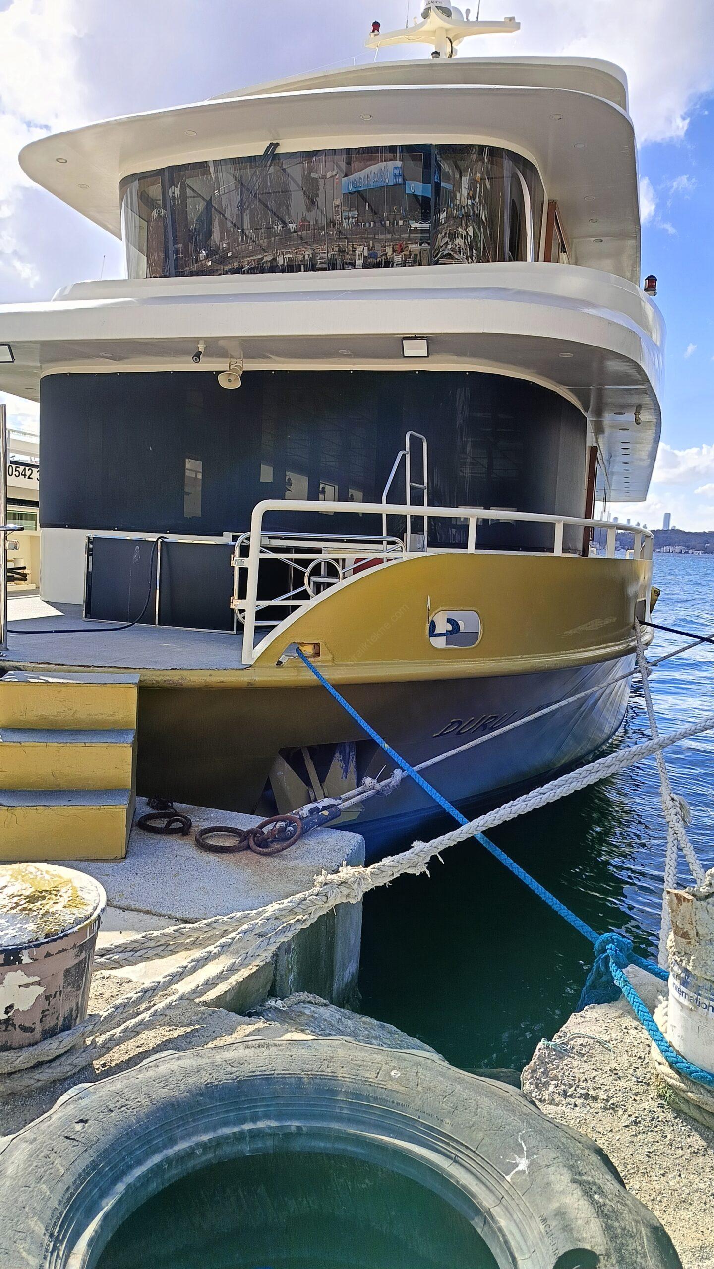 Yacht Gallery