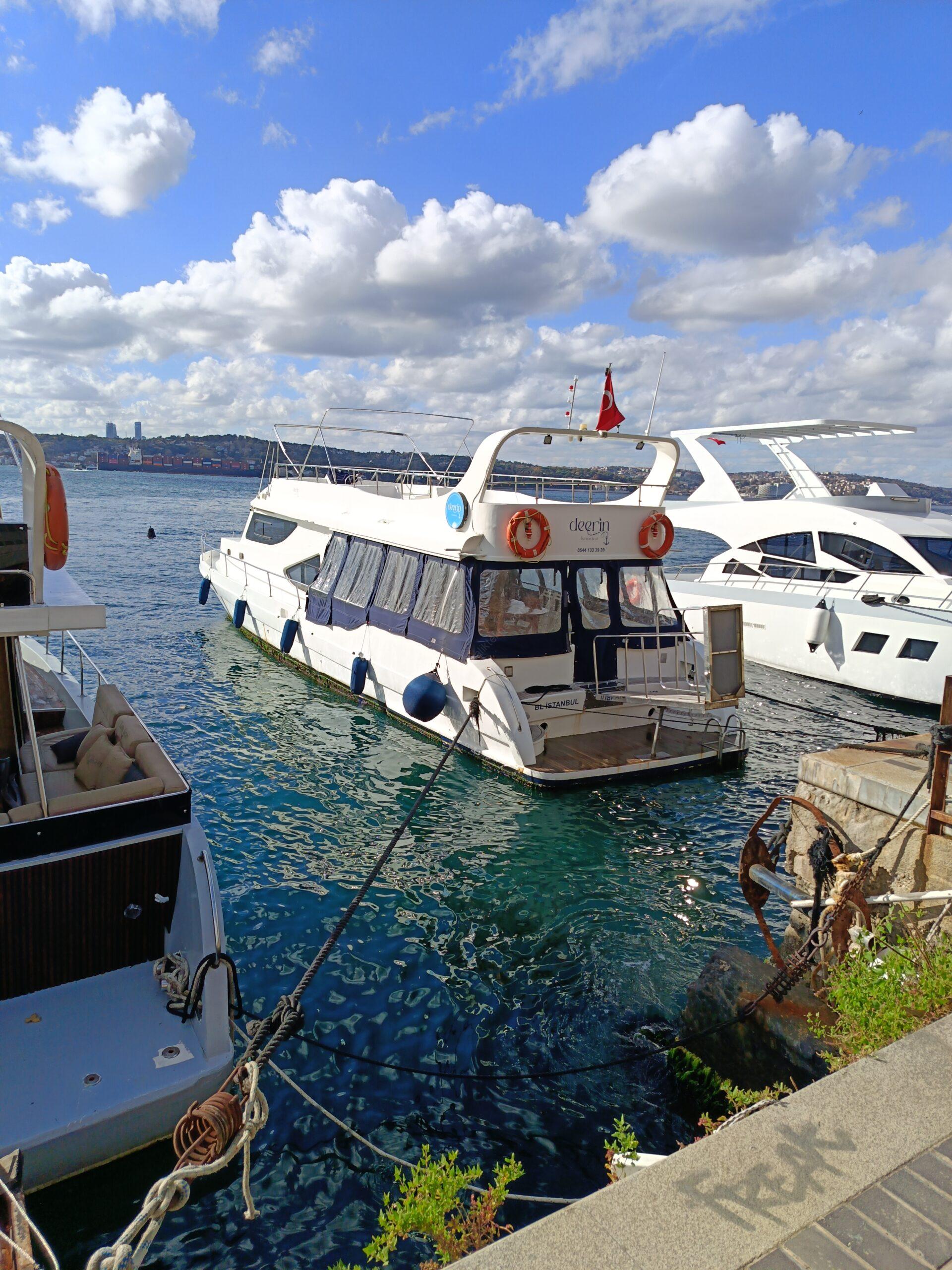 Yacht Gallery