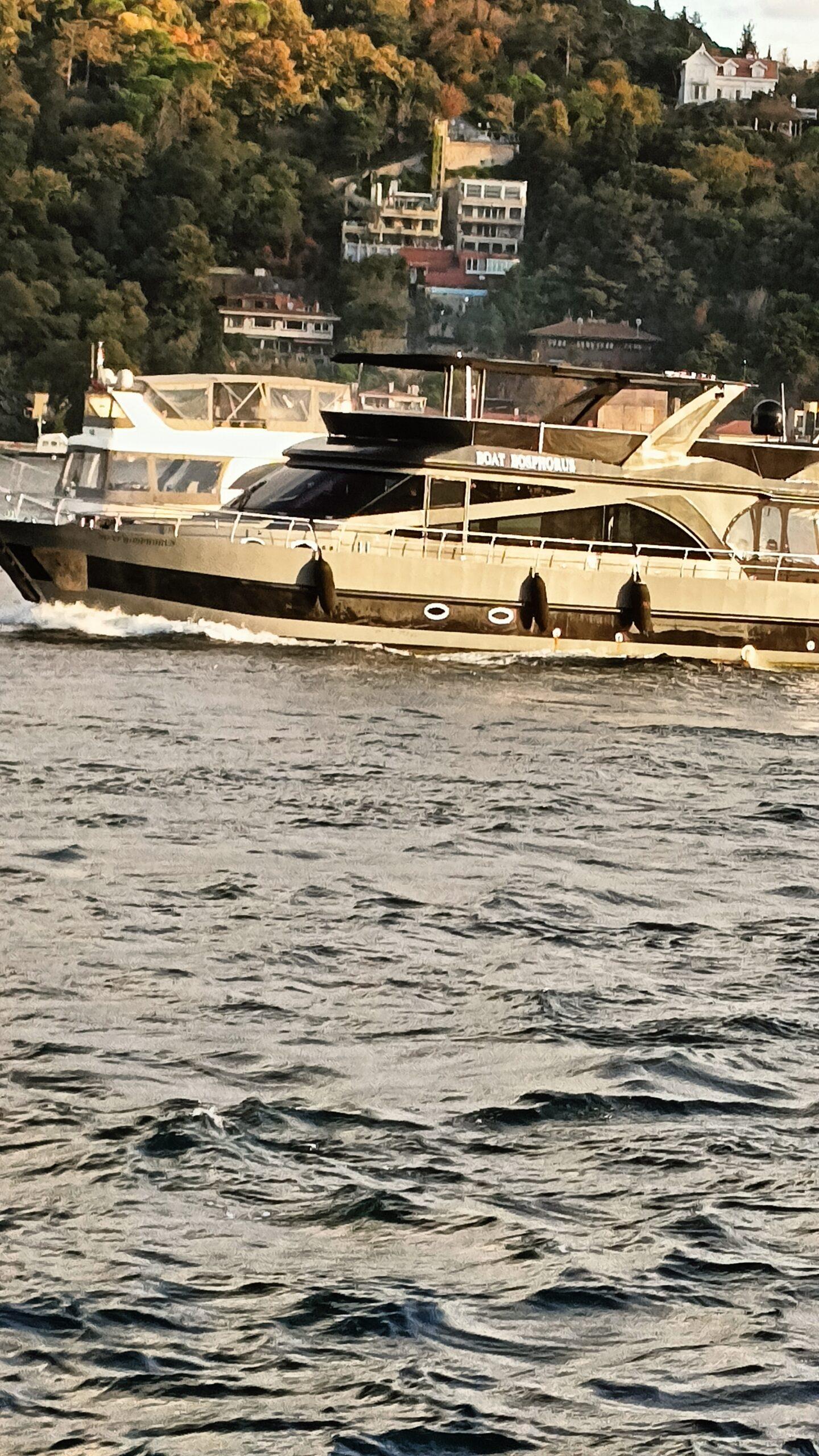 Yacht Gallery