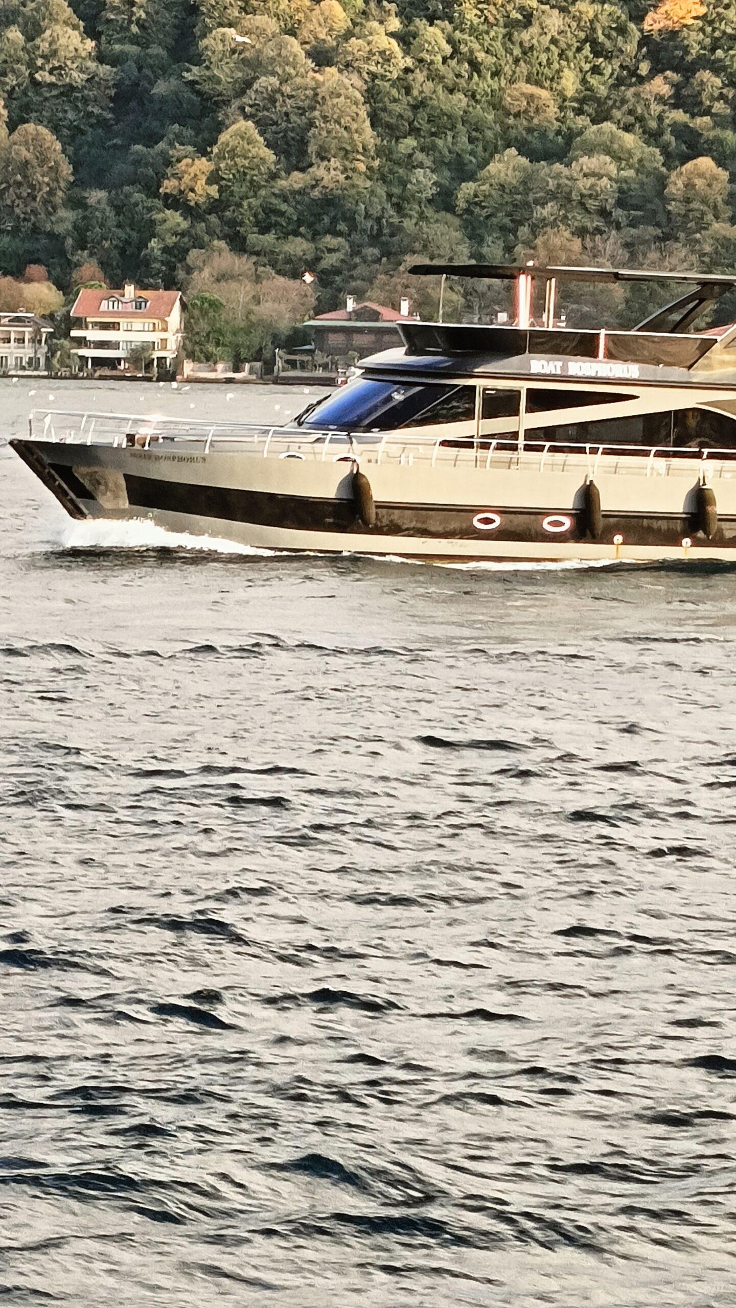 Yacht Gallery