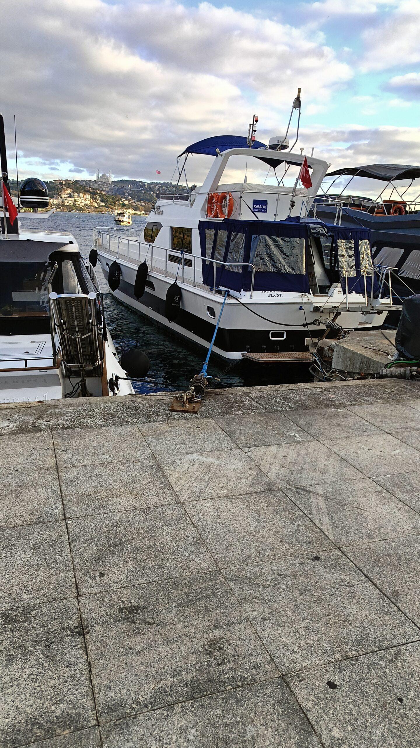 Yacht Gallery