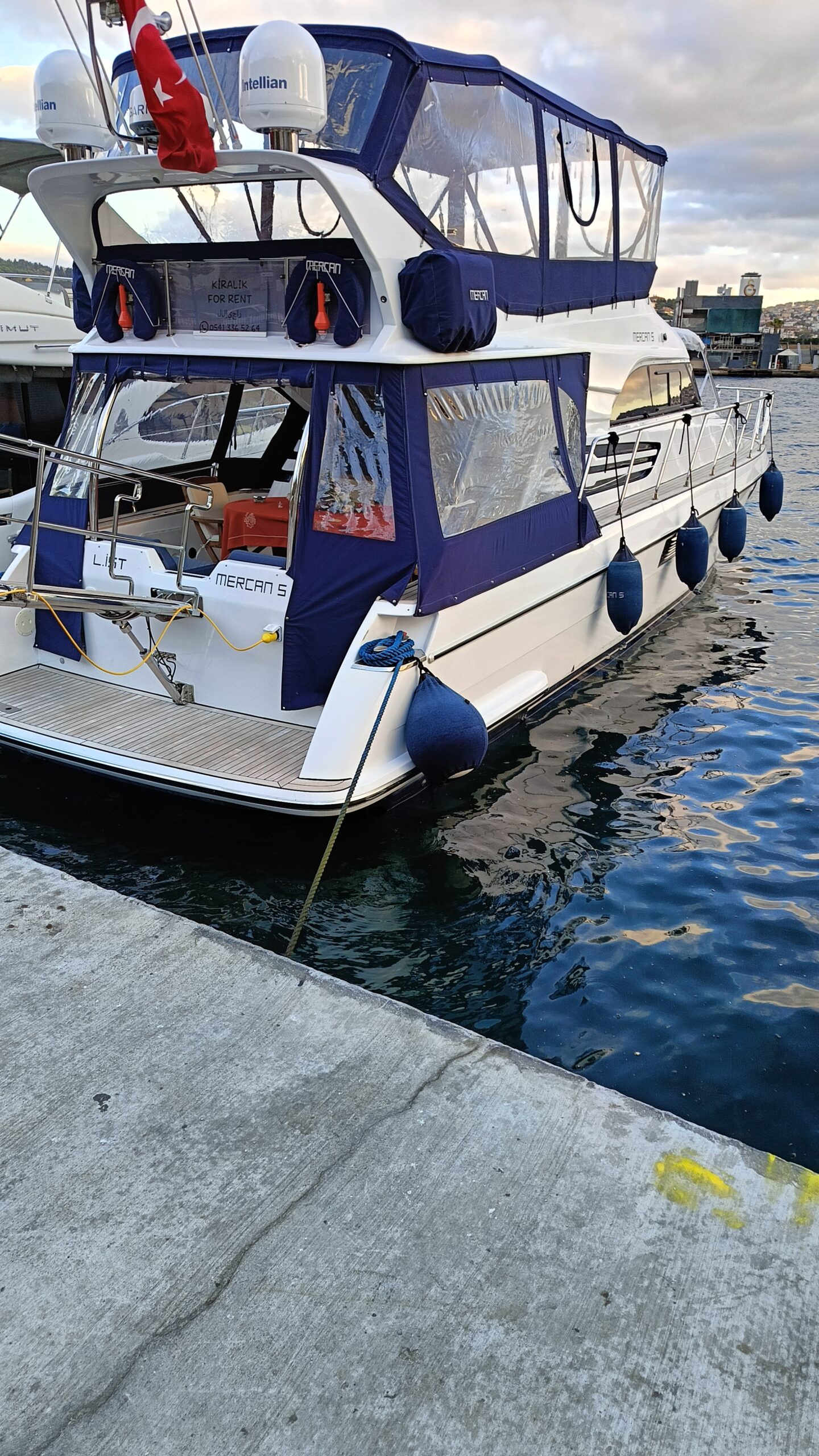 Yacht Gallery