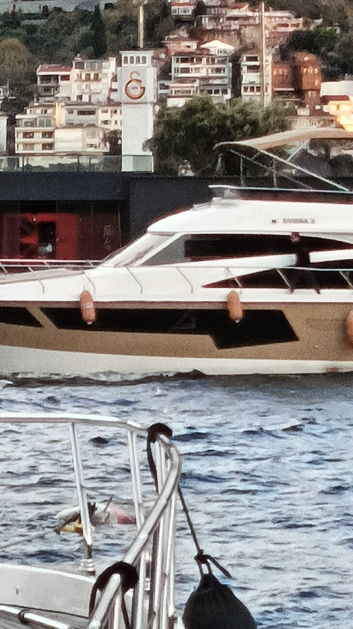 Yacht Gallery
