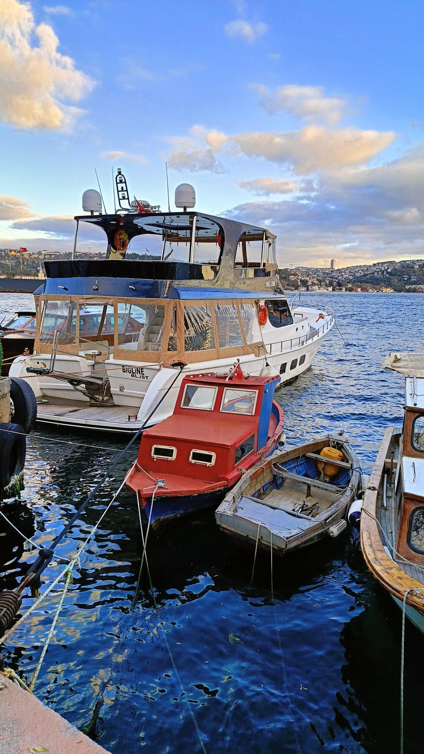 Yacht Gallery