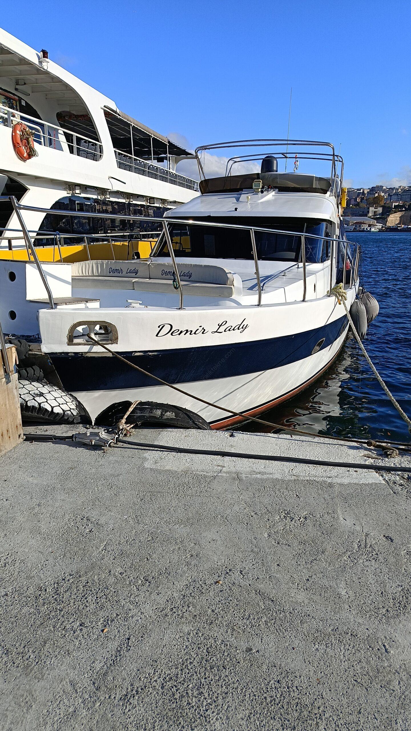Yacht Gallery