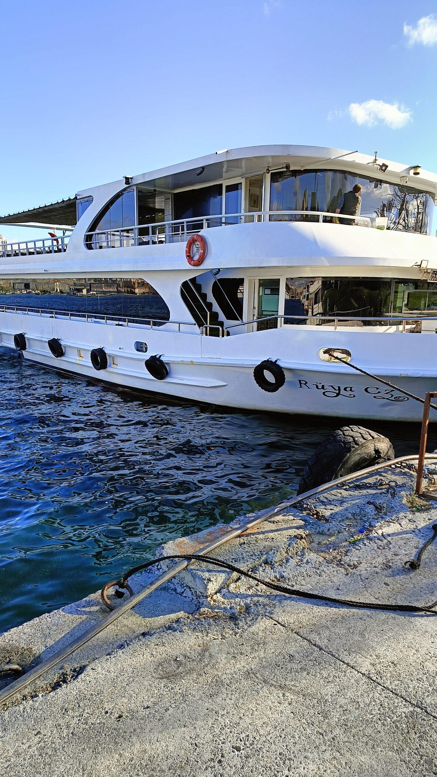 Yacht Gallery