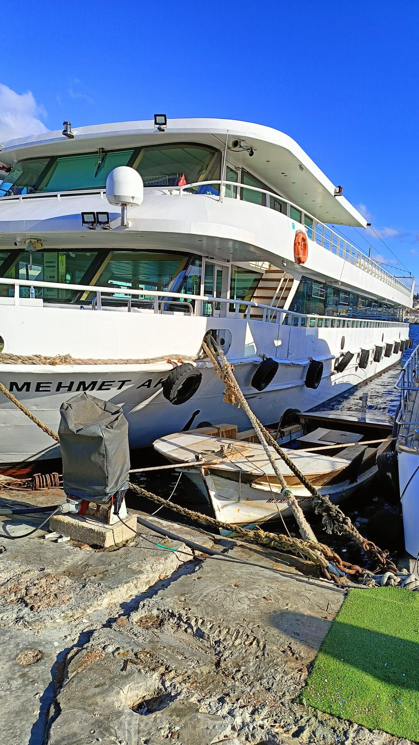 Yacht Gallery
