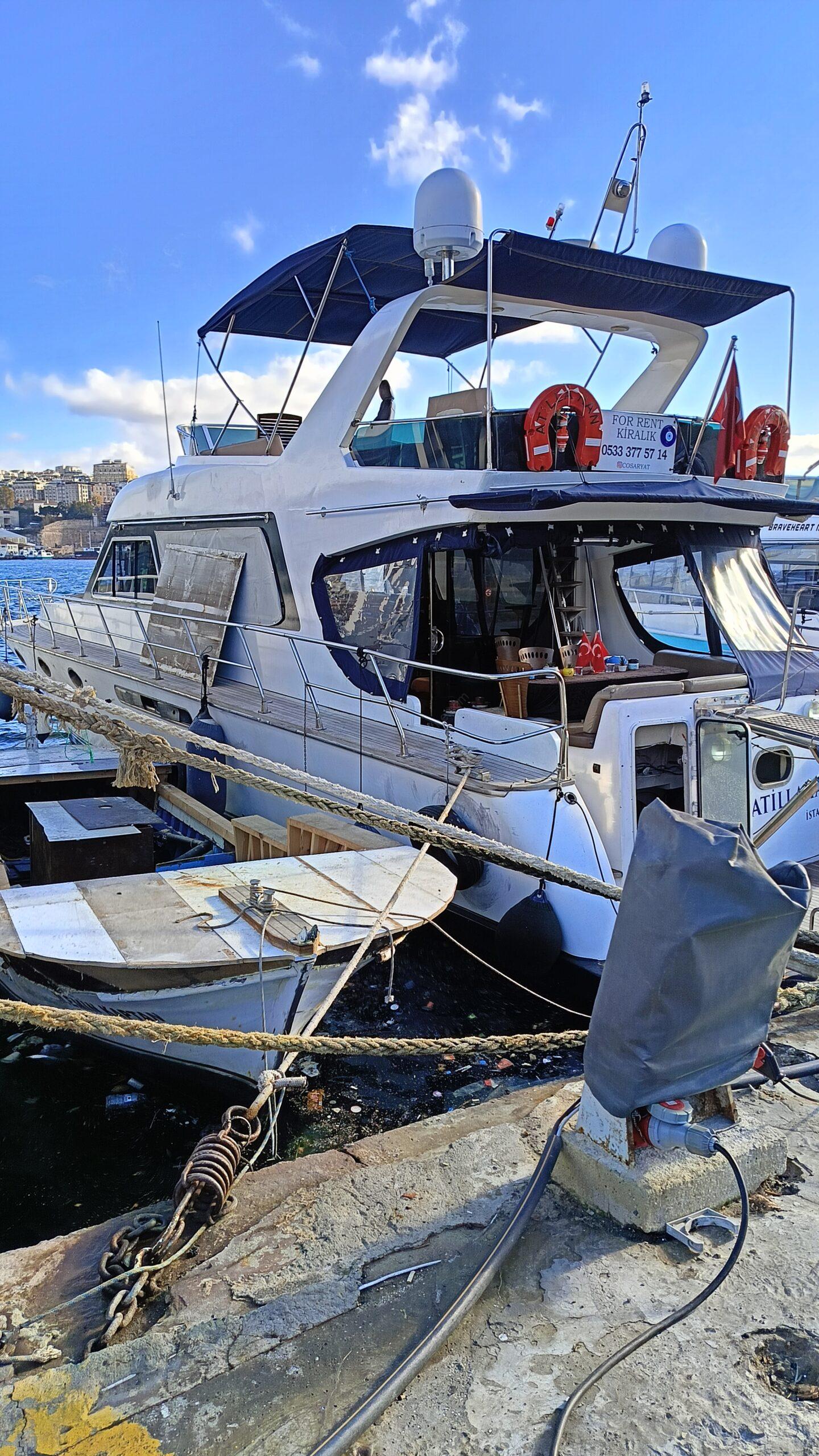 Yacht Gallery