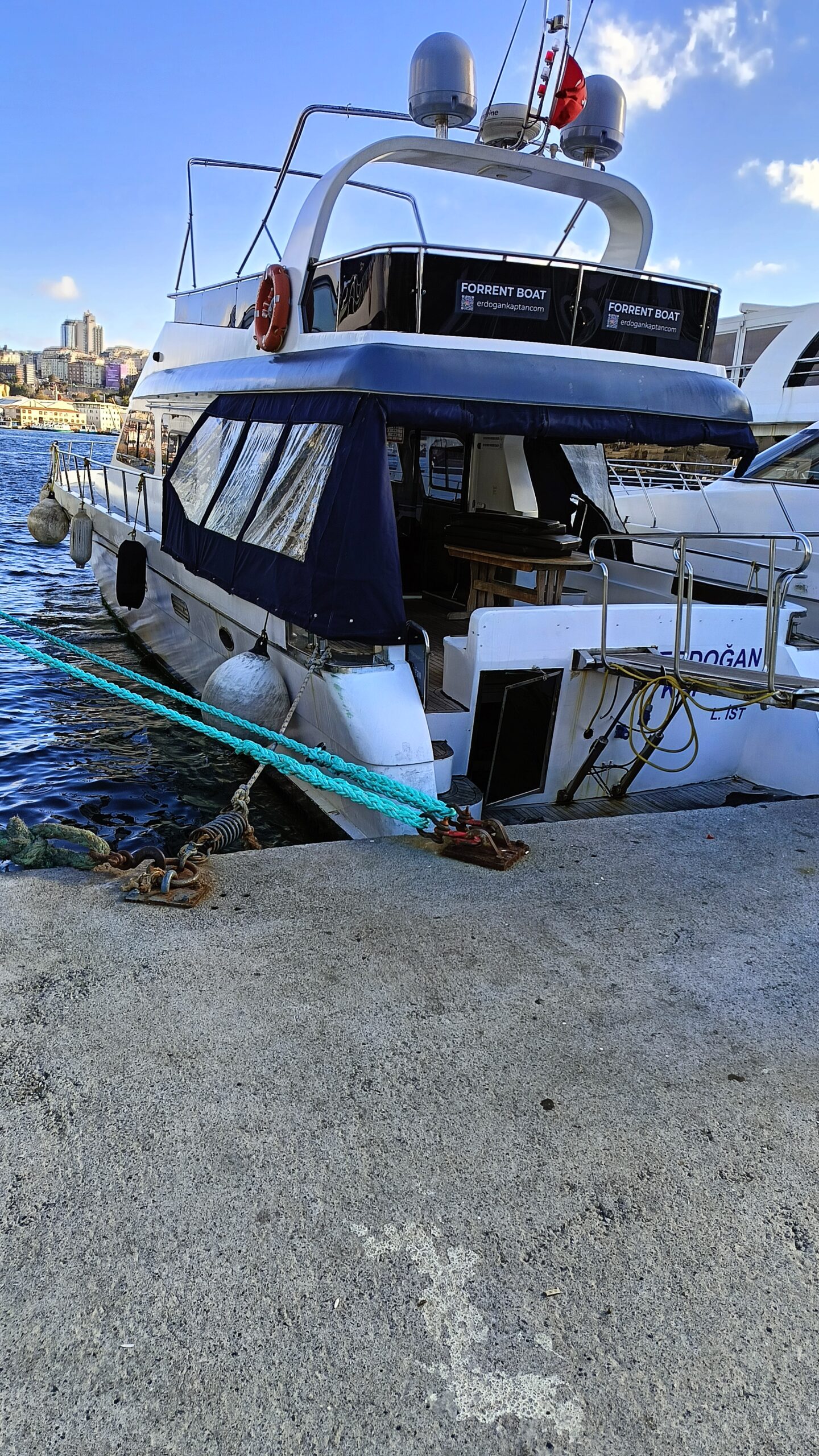 Yacht Gallery