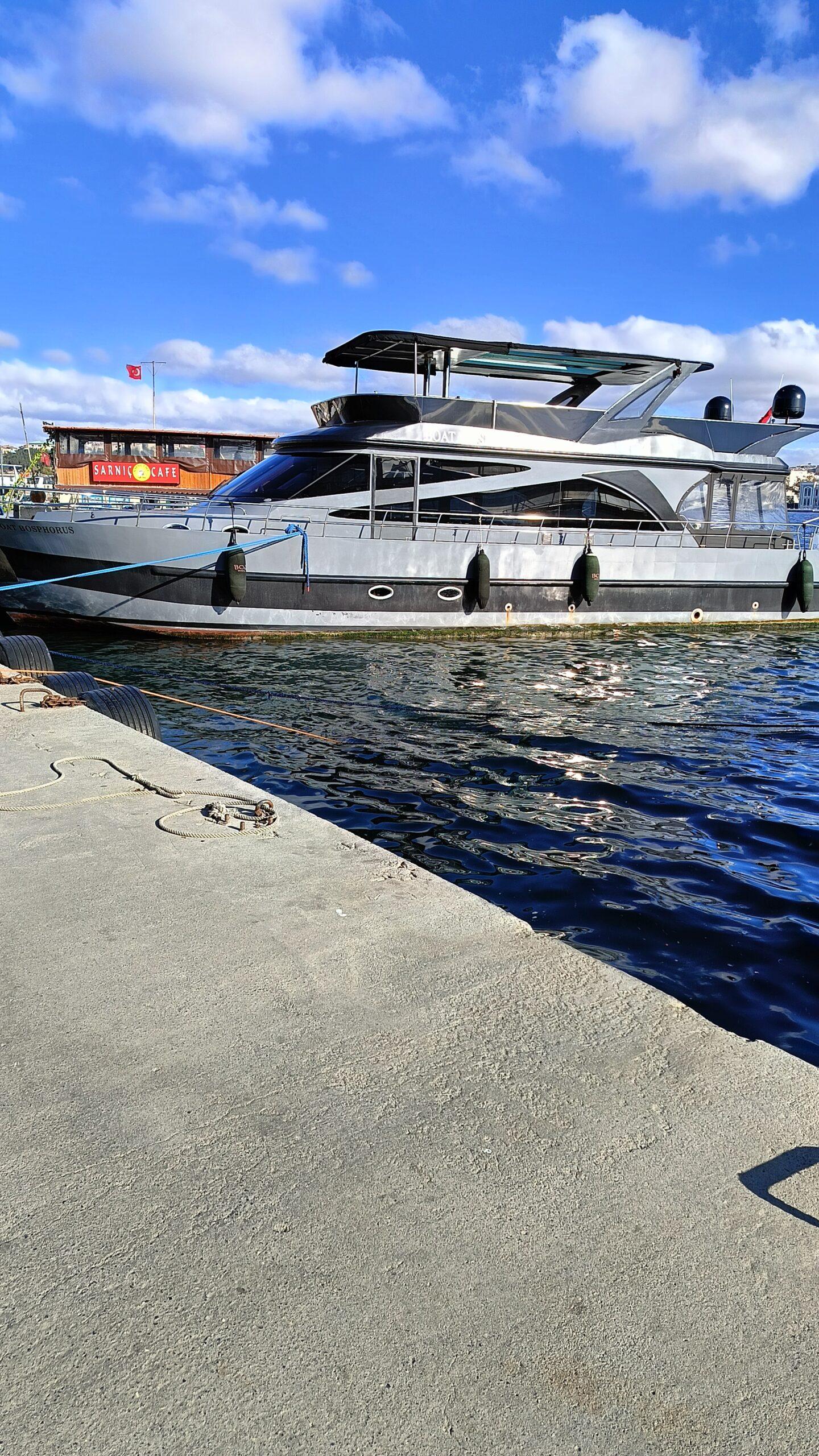 Yacht Gallery
