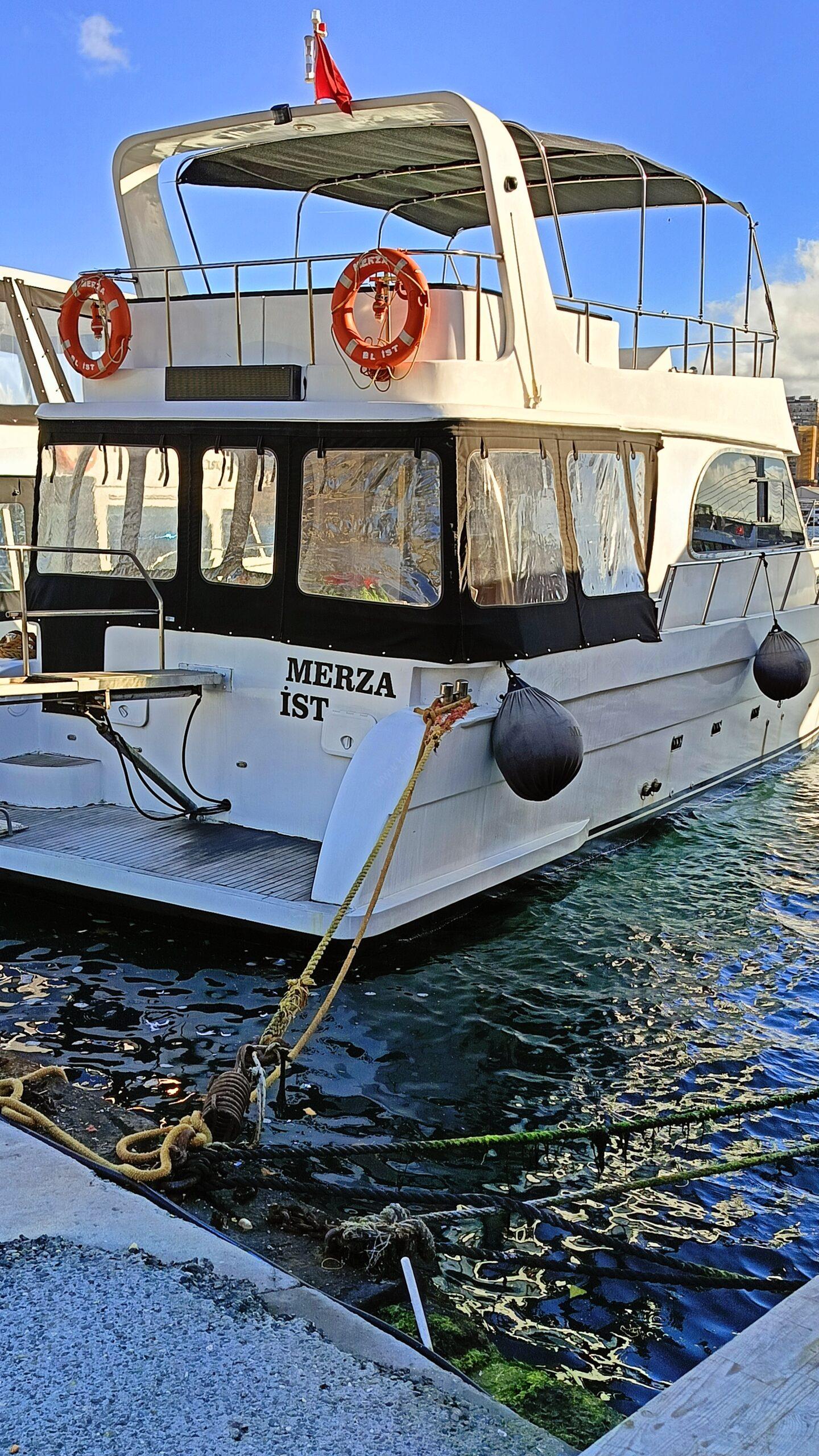 Yacht Gallery