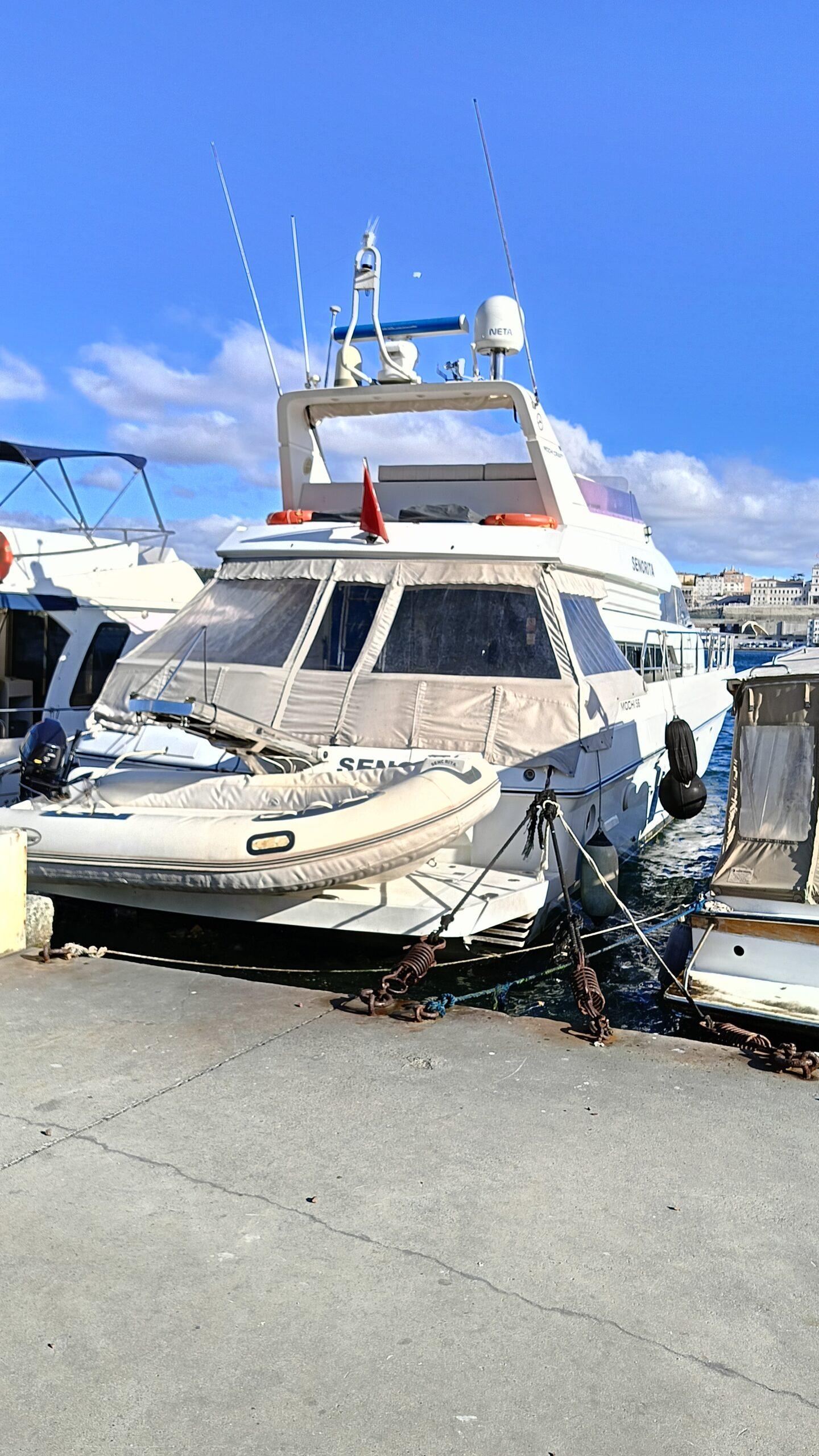 Yacht Gallery