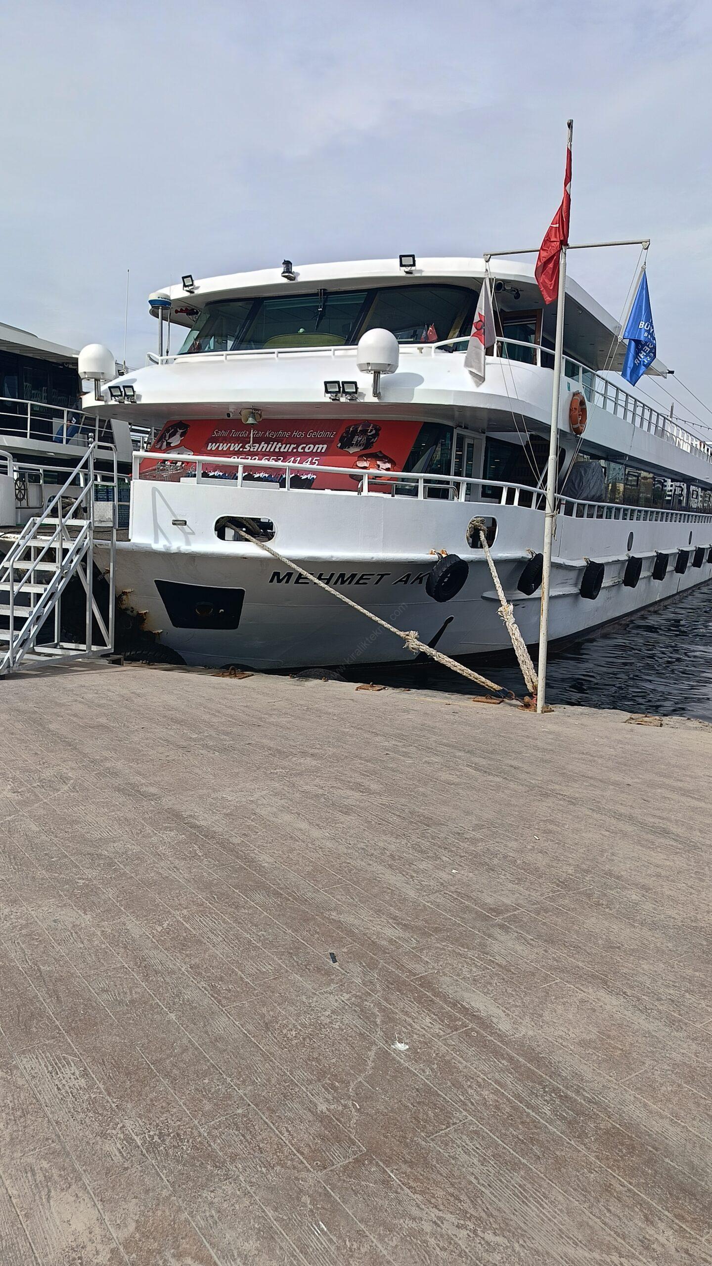 Yacht Gallery