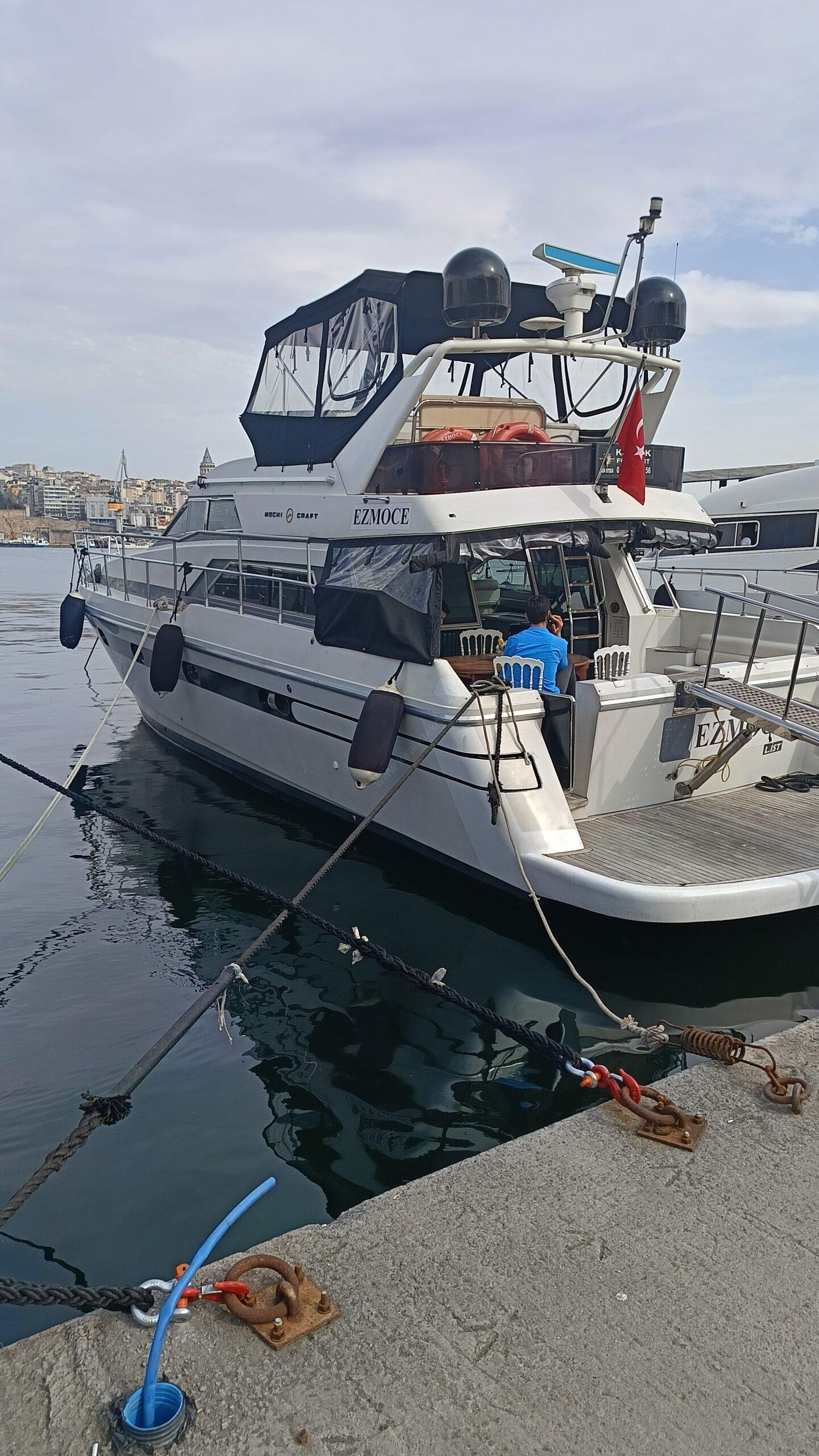 Yacht Gallery