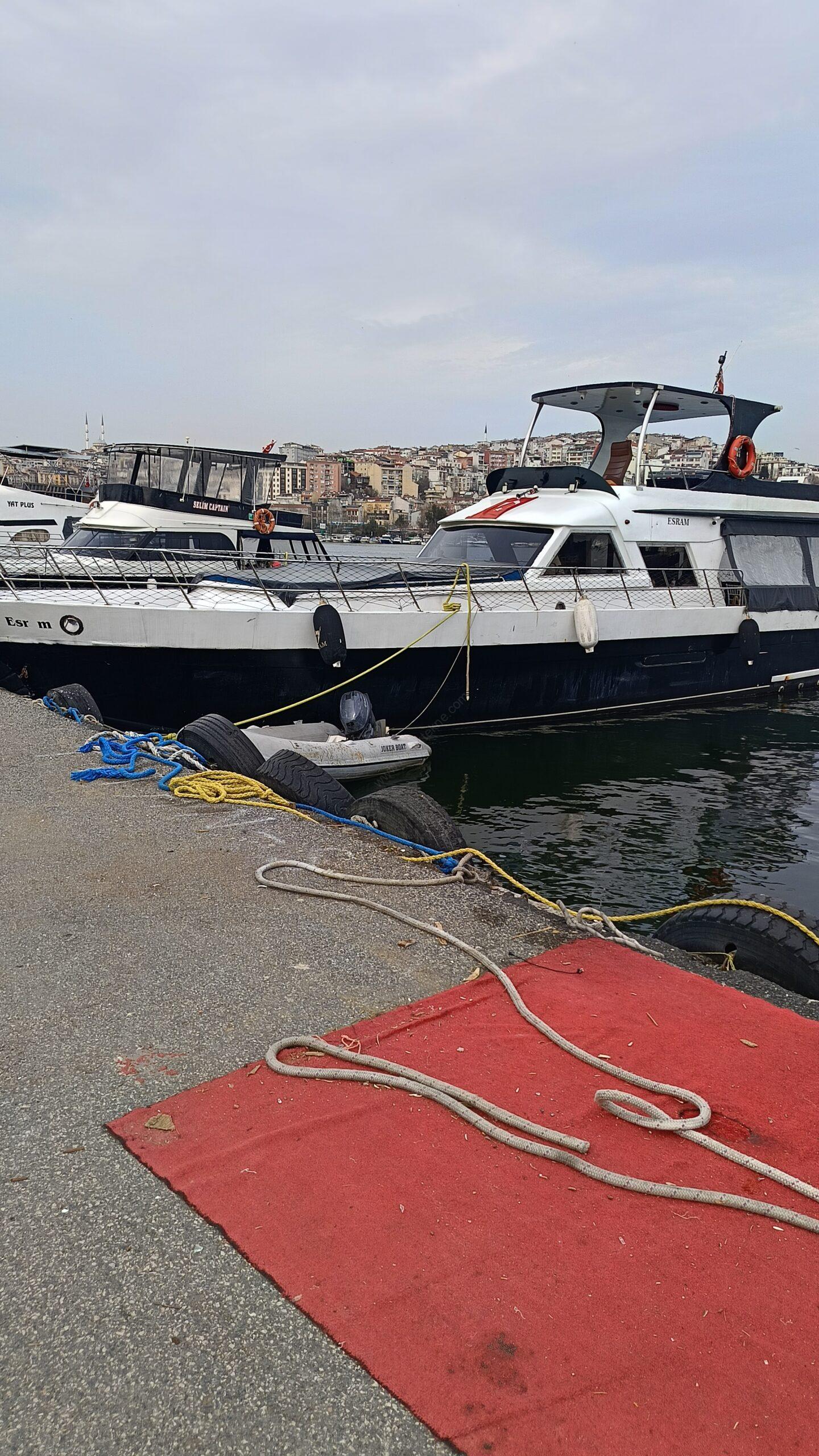 Yacht Gallery