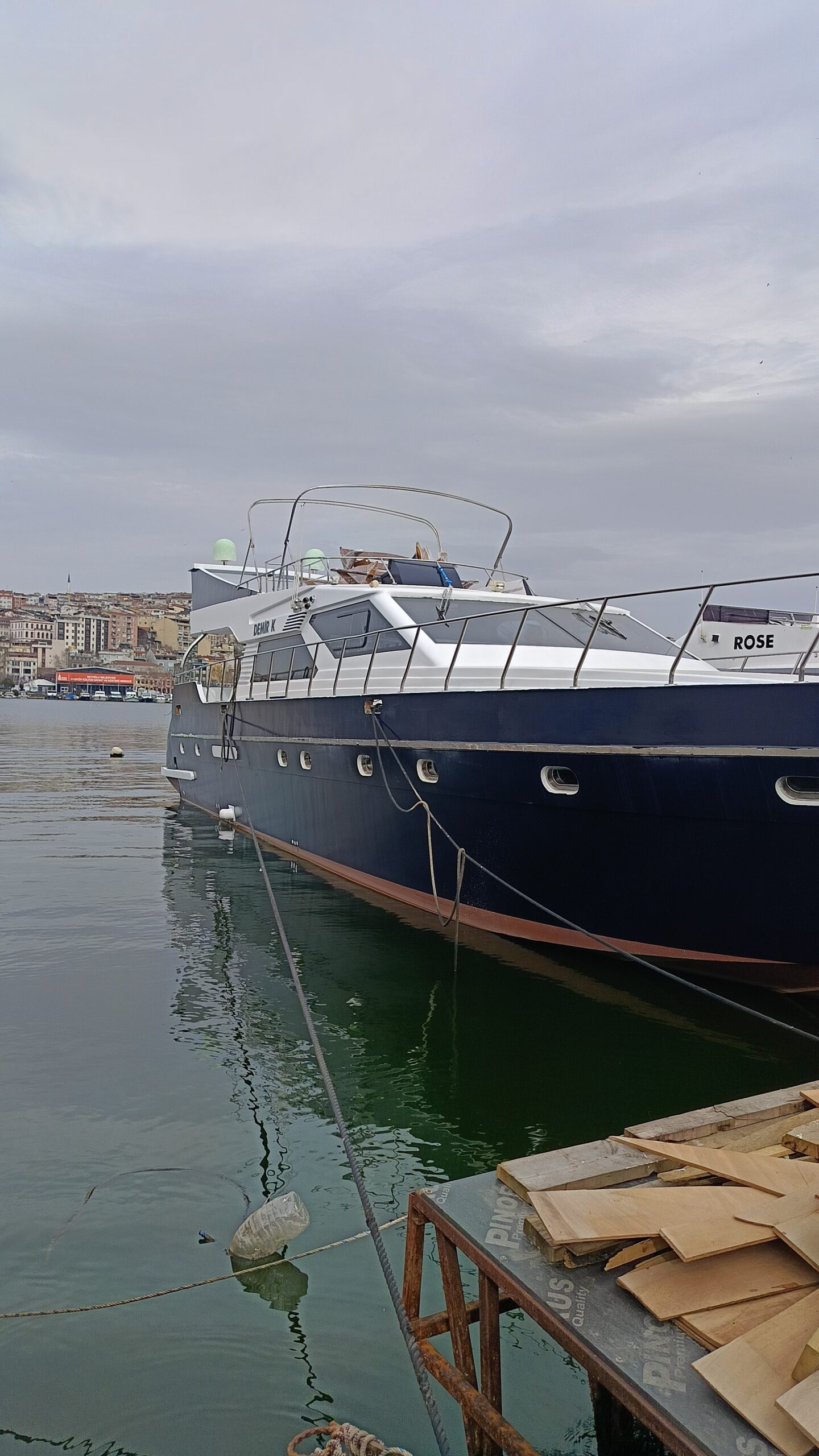 Yacht Gallery