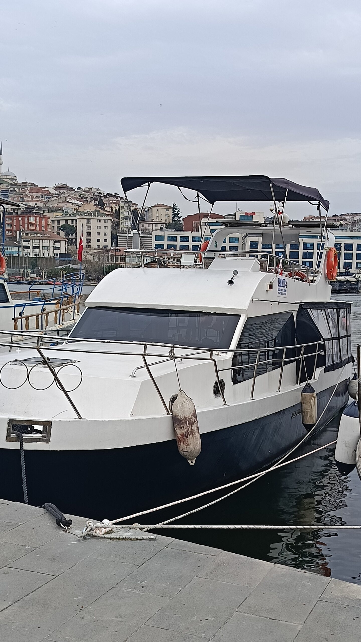 Yacht Gallery