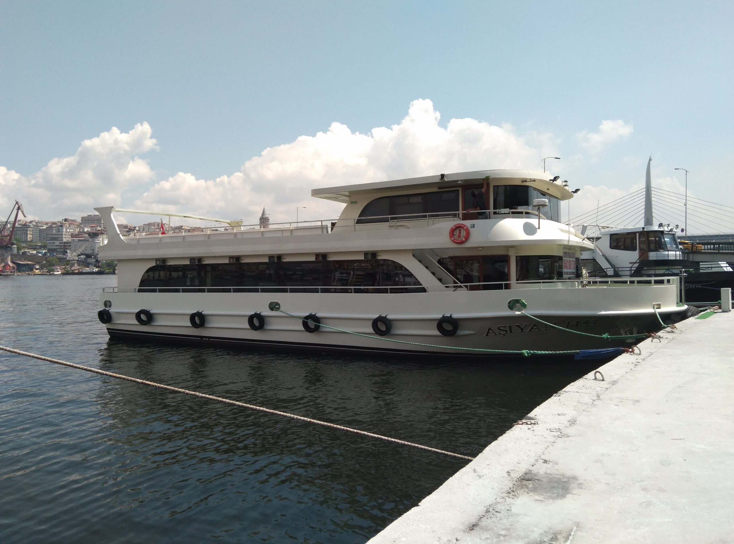 Yacht Gallery