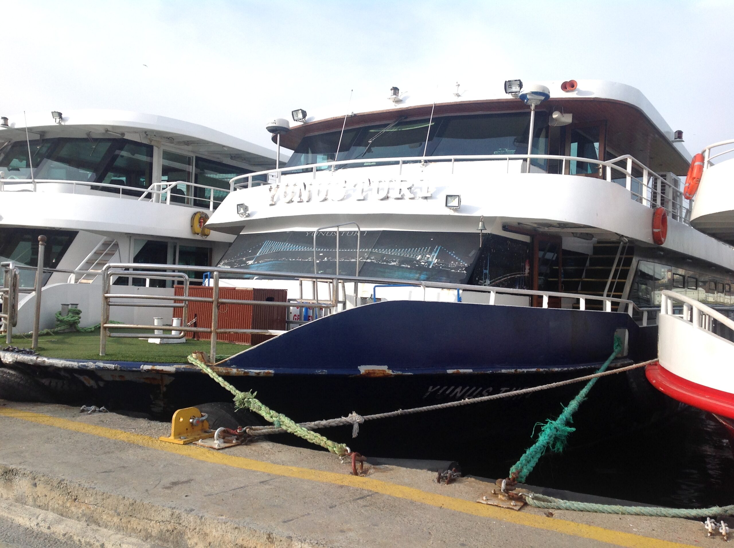 Yacht Gallery
