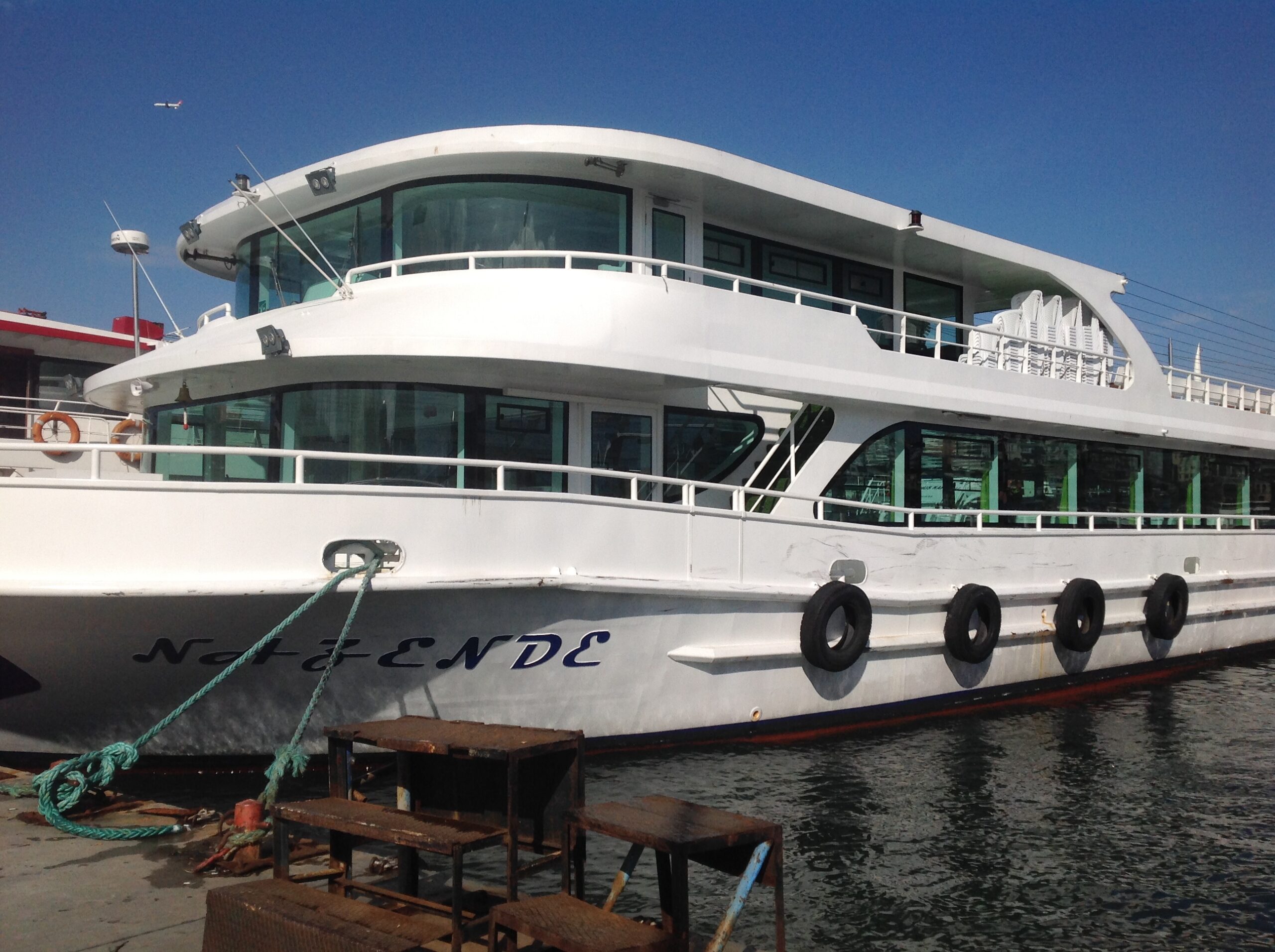 Yacht Gallery