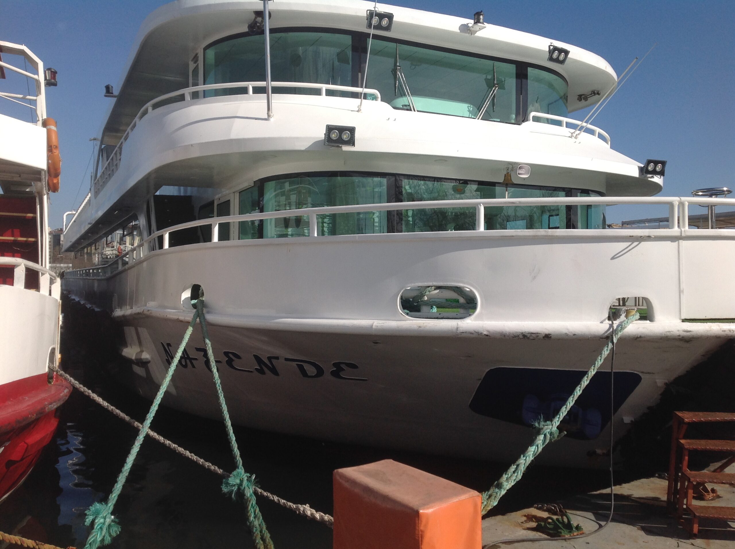Yacht Gallery