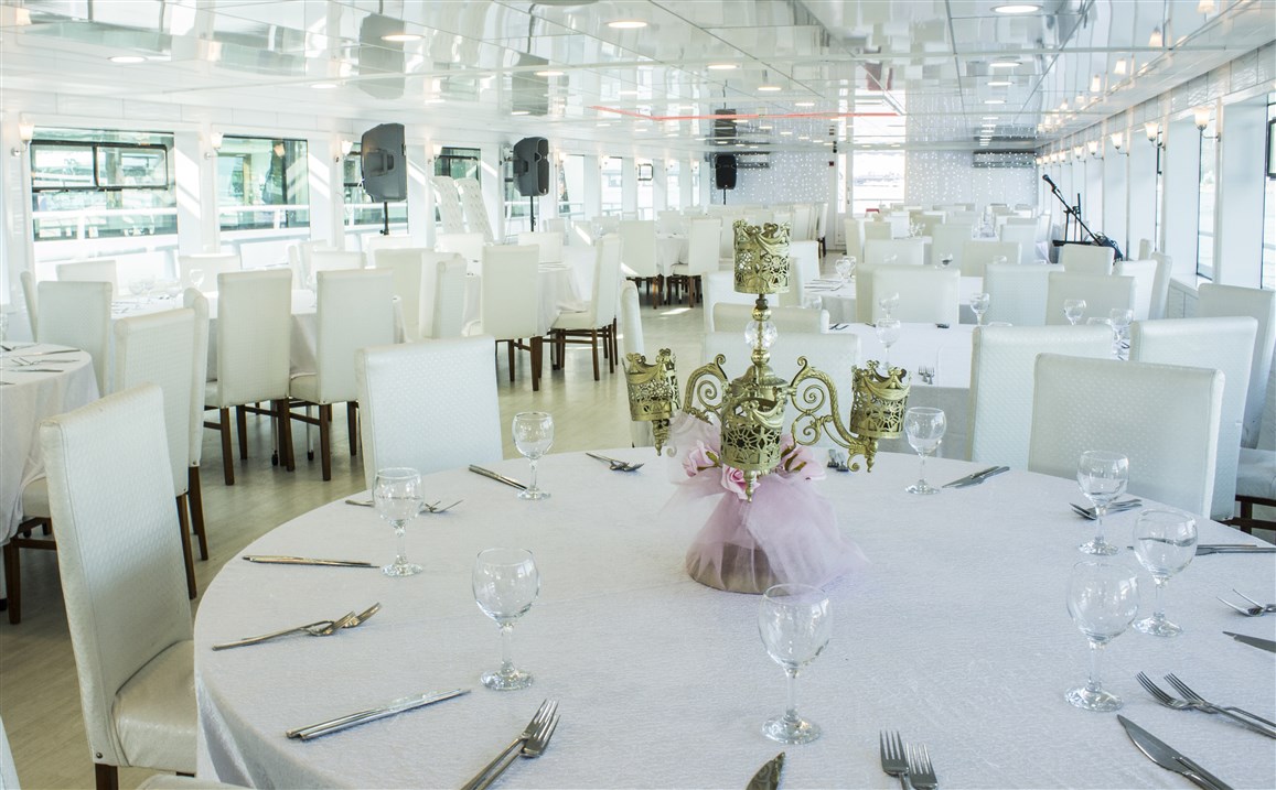 Yacht Gallery