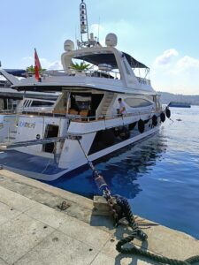 Yacht Thumbnail