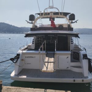 Yacht Thumbnail