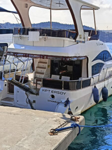 Yacht Thumbnail
