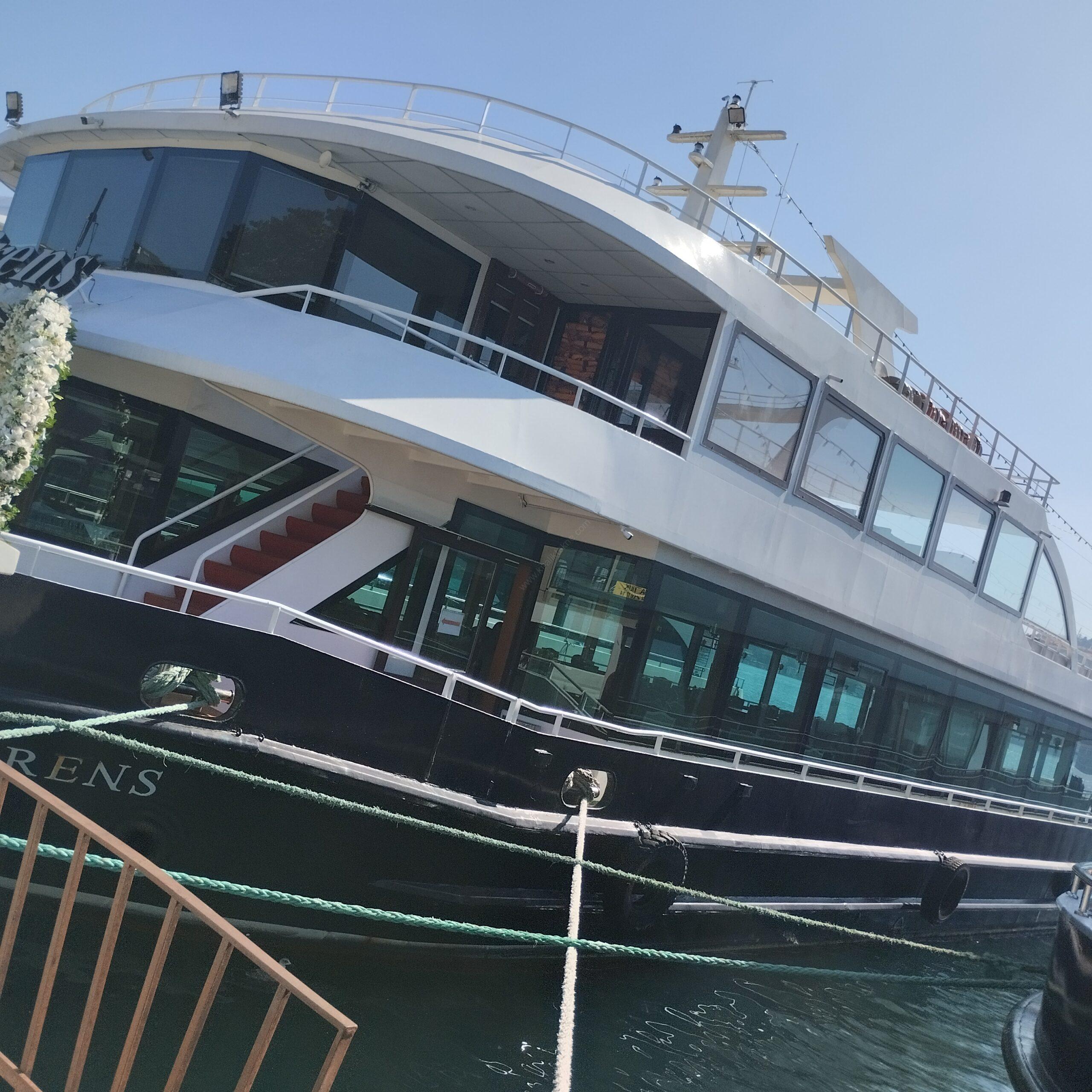 Yacht Gallery