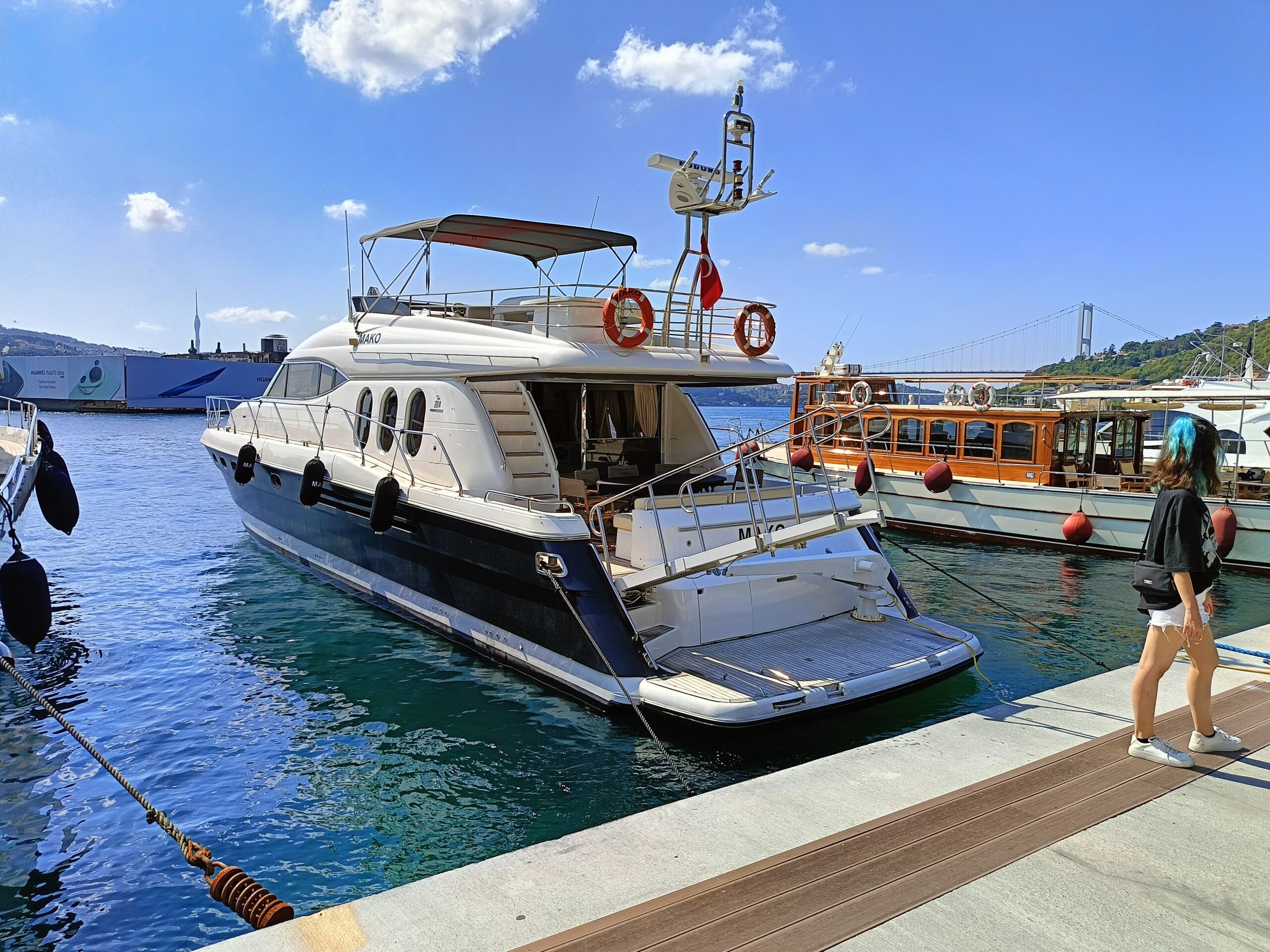 Yacht Gallery