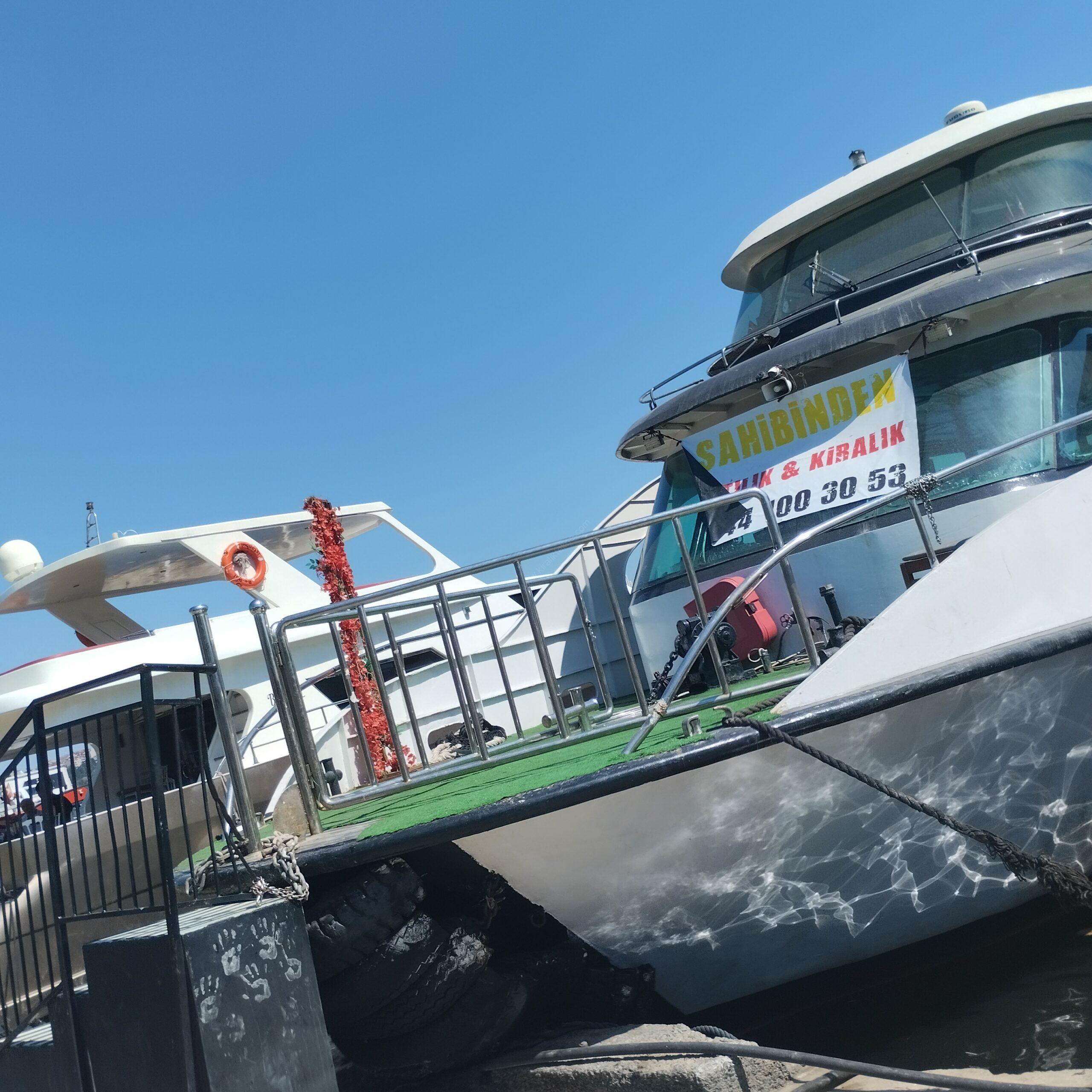 Yacht Gallery