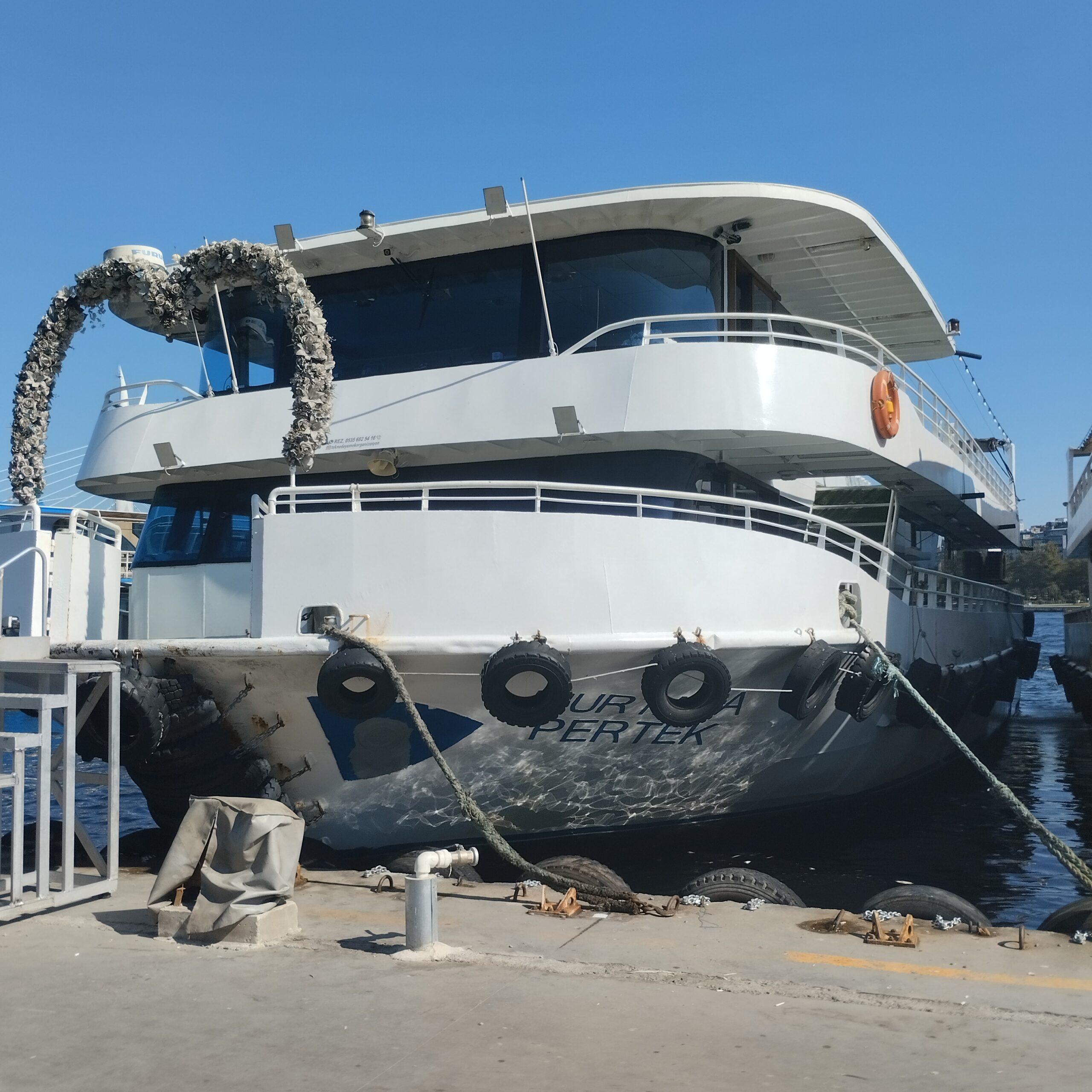 Yacht Gallery