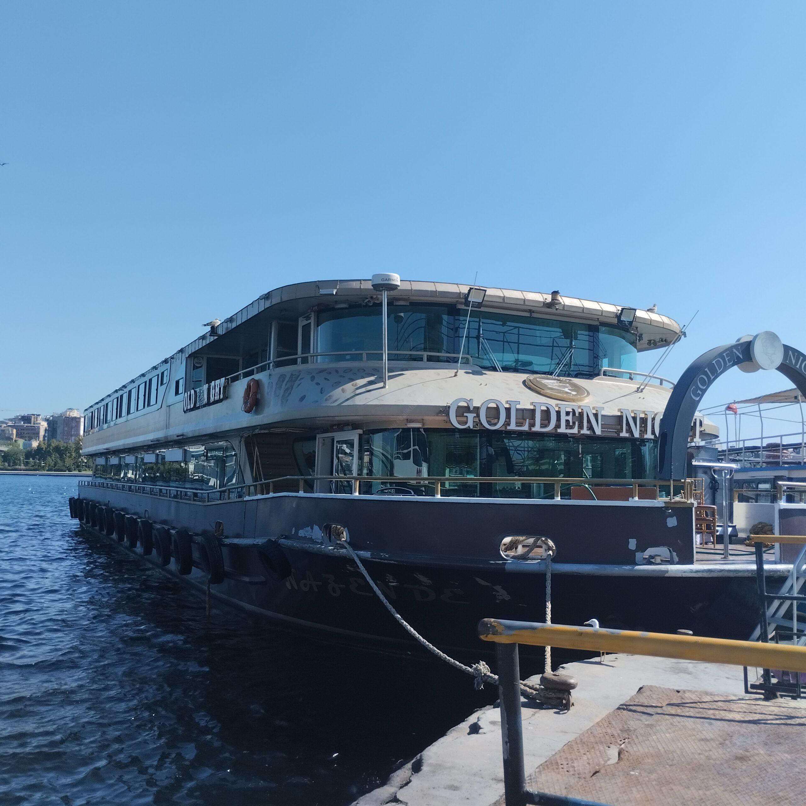 Yacht Gallery