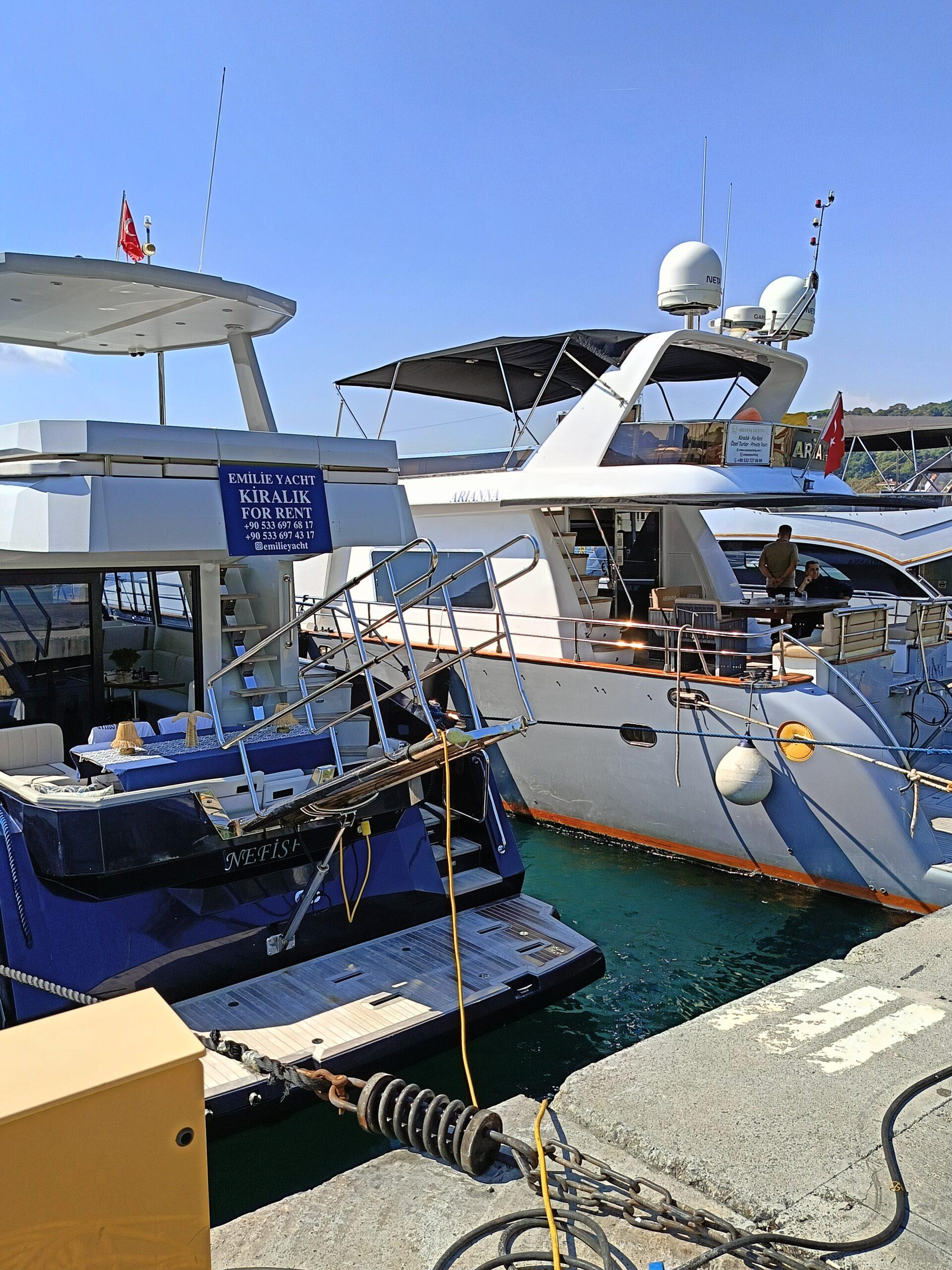 Yacht Gallery